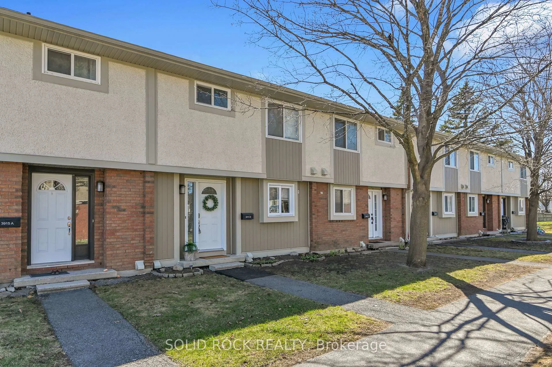 Photo 2 of Unit 137, 3915B Old Richmond Road, Ottawa, Arbeatha Park — HOMEH