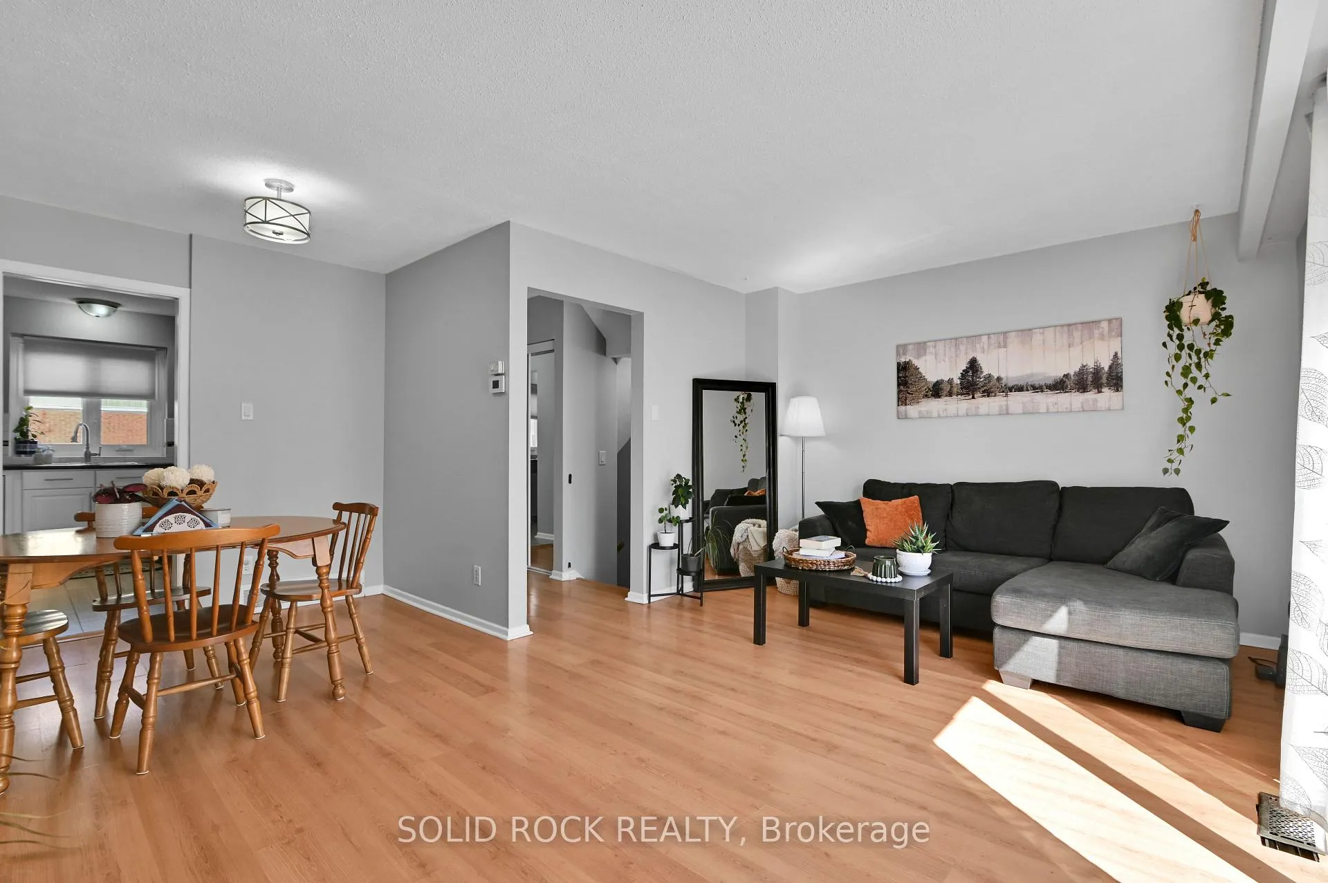 Photo 12 of Unit 137, 3915B Old Richmond Road, Ottawa, Arbeatha Park — HOMEH