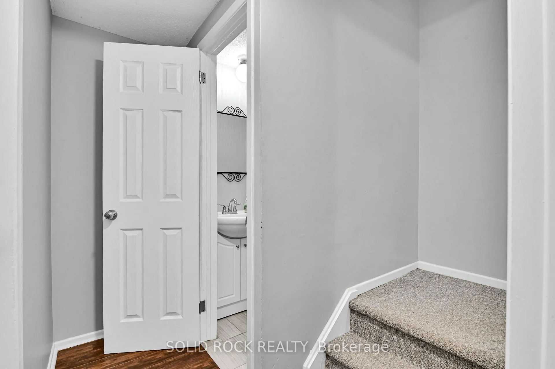 Photo 25 of Unit 137, 3915B Old Richmond Road, Ottawa, Arbeatha Park — HOMEH