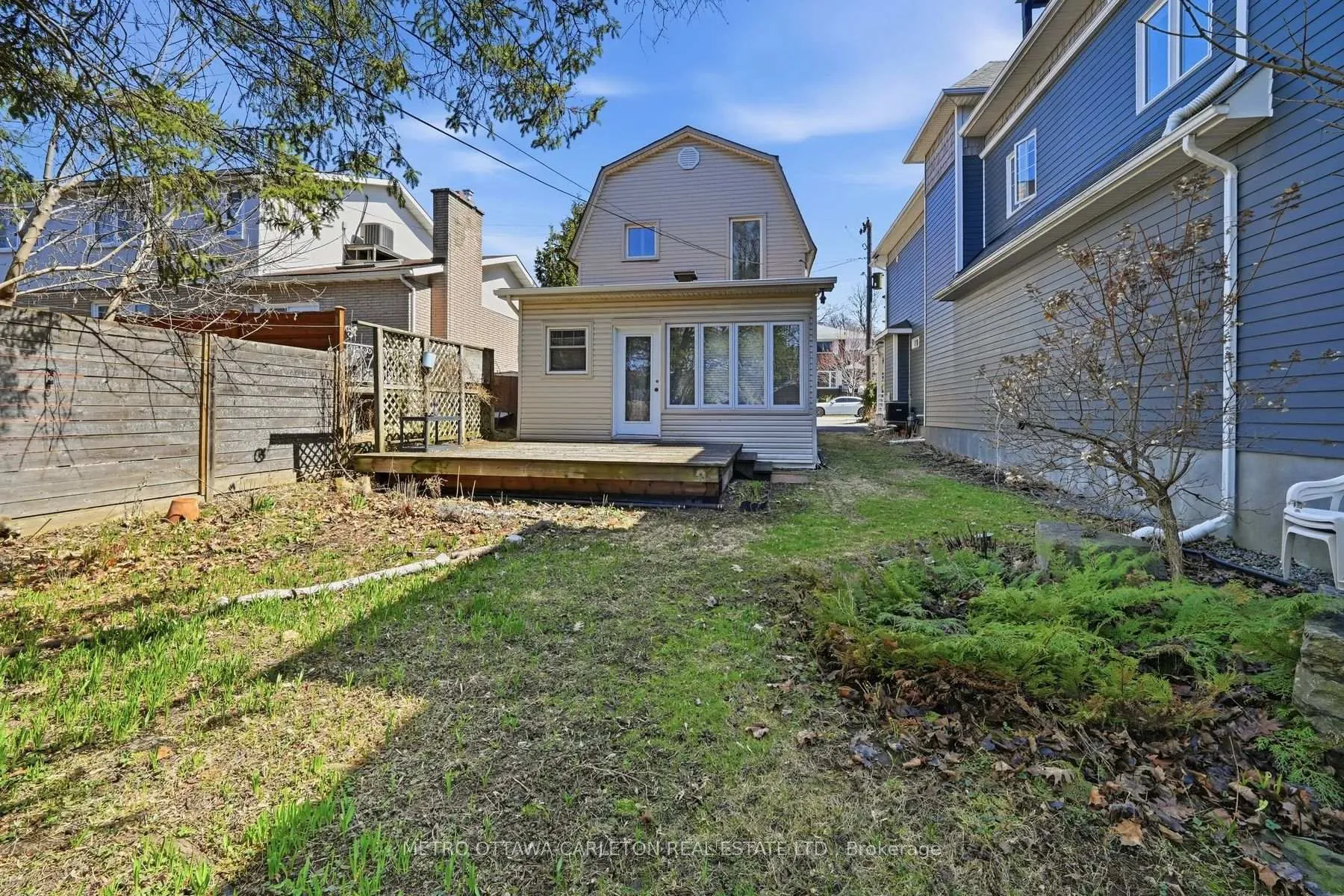 Photo 13 of 556 Melbourne Avenue, Ottawa, McKellar/Highland — HOMEH