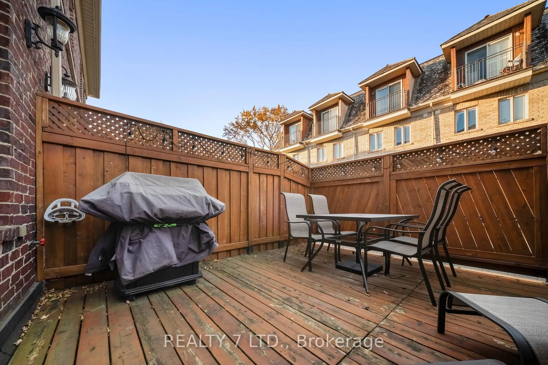 Photo 47 of 44 Furrow Lane, Etobicoke, Islington-City Centre West — HOMEH