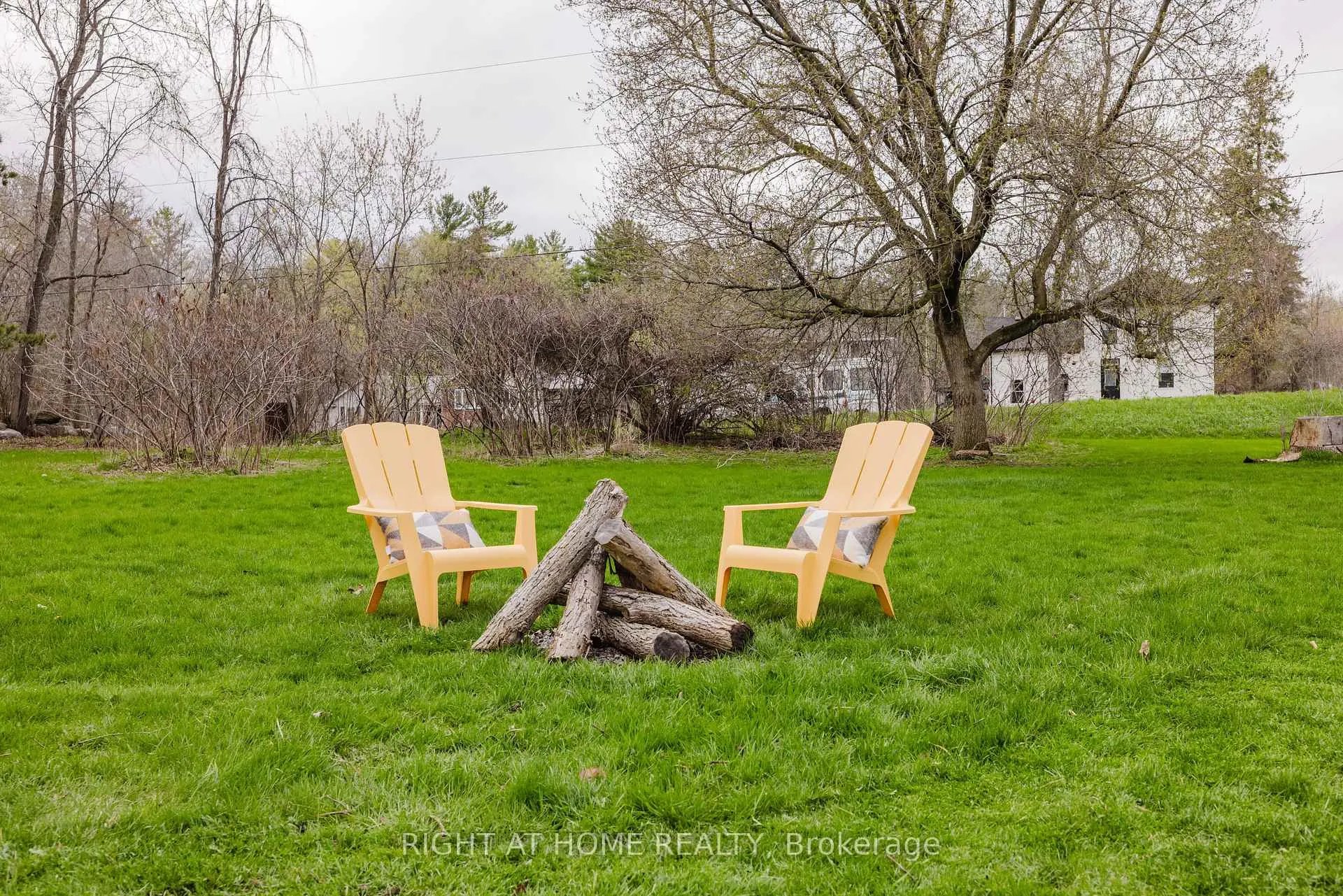 Photo 29 of 19 Old Mill Park, Belleville, Thurlow Ward — HOMEH