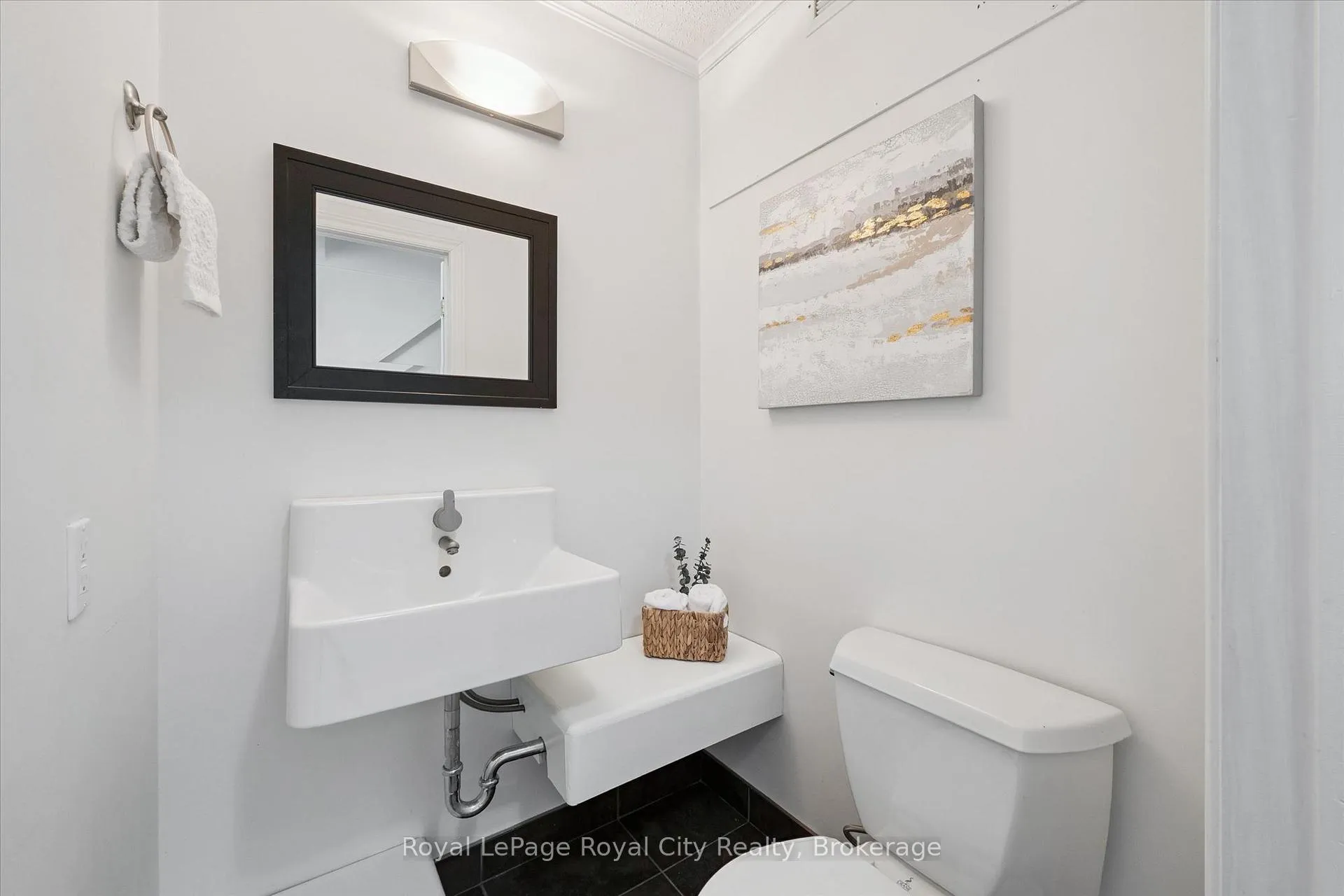 Photo 15 of Unit 21, 295 Water Street, Guelph, Dovercliffe Park/Old University — HOMEH