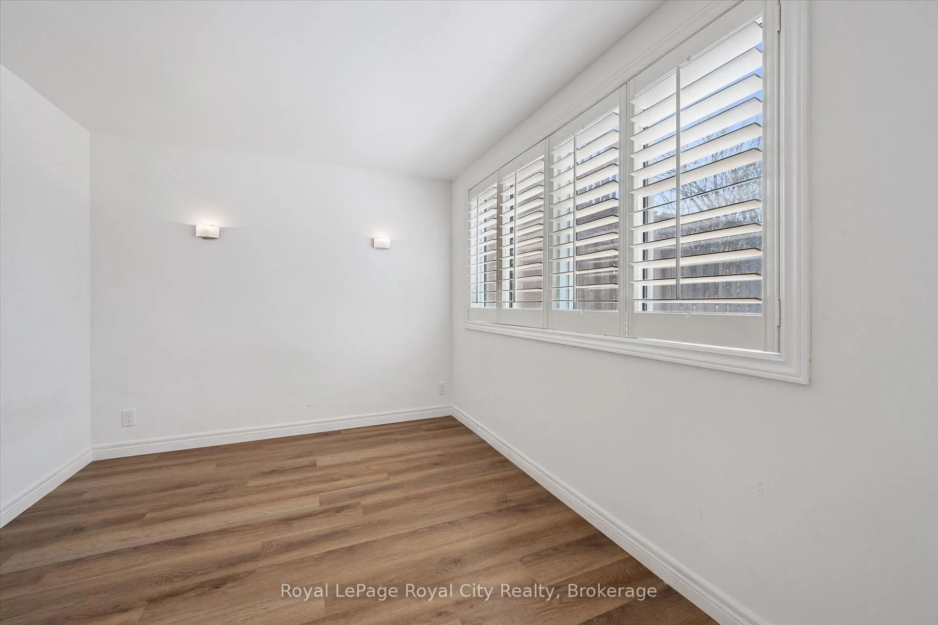 Photo 28 of Unit 21, 295 Water Street, Guelph, Dovercliffe Park/Old University — HOMEH