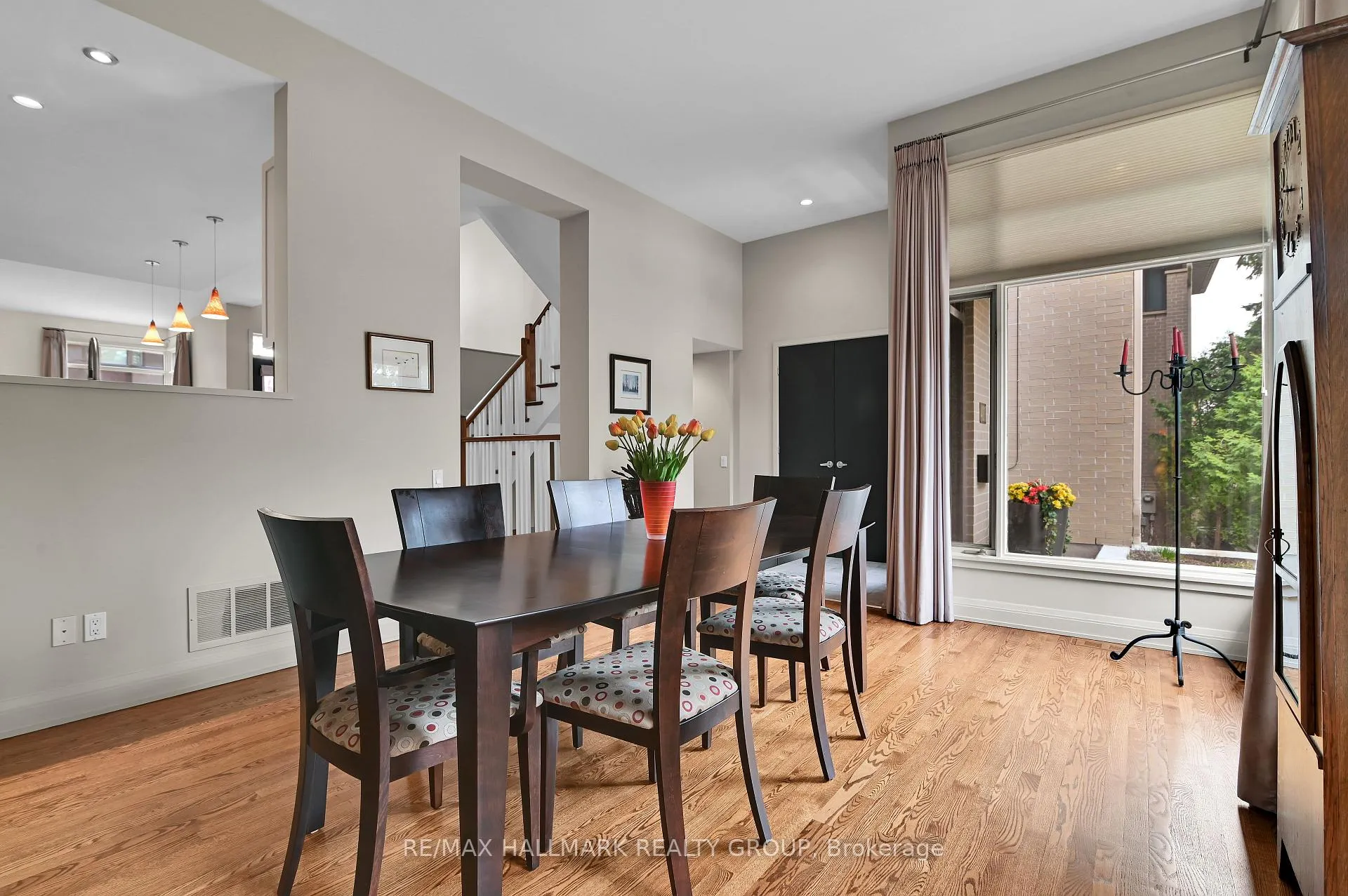 Photo 5 of 481 Melbourne Avenue, Ottawa, McKellar/Highland — HOMEH