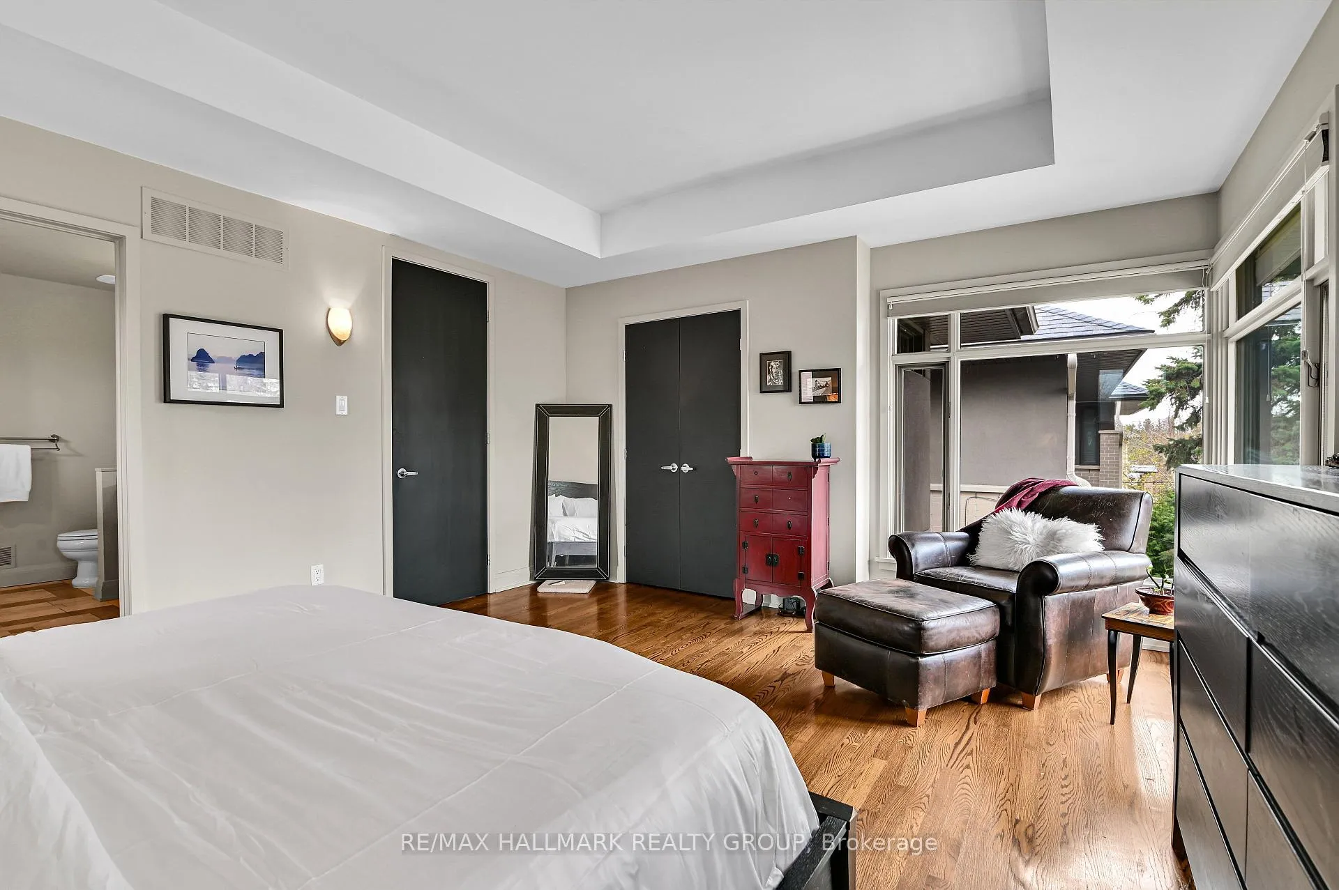 Photo 16 of 481 Melbourne Avenue, Ottawa, McKellar/Highland — HOMEH