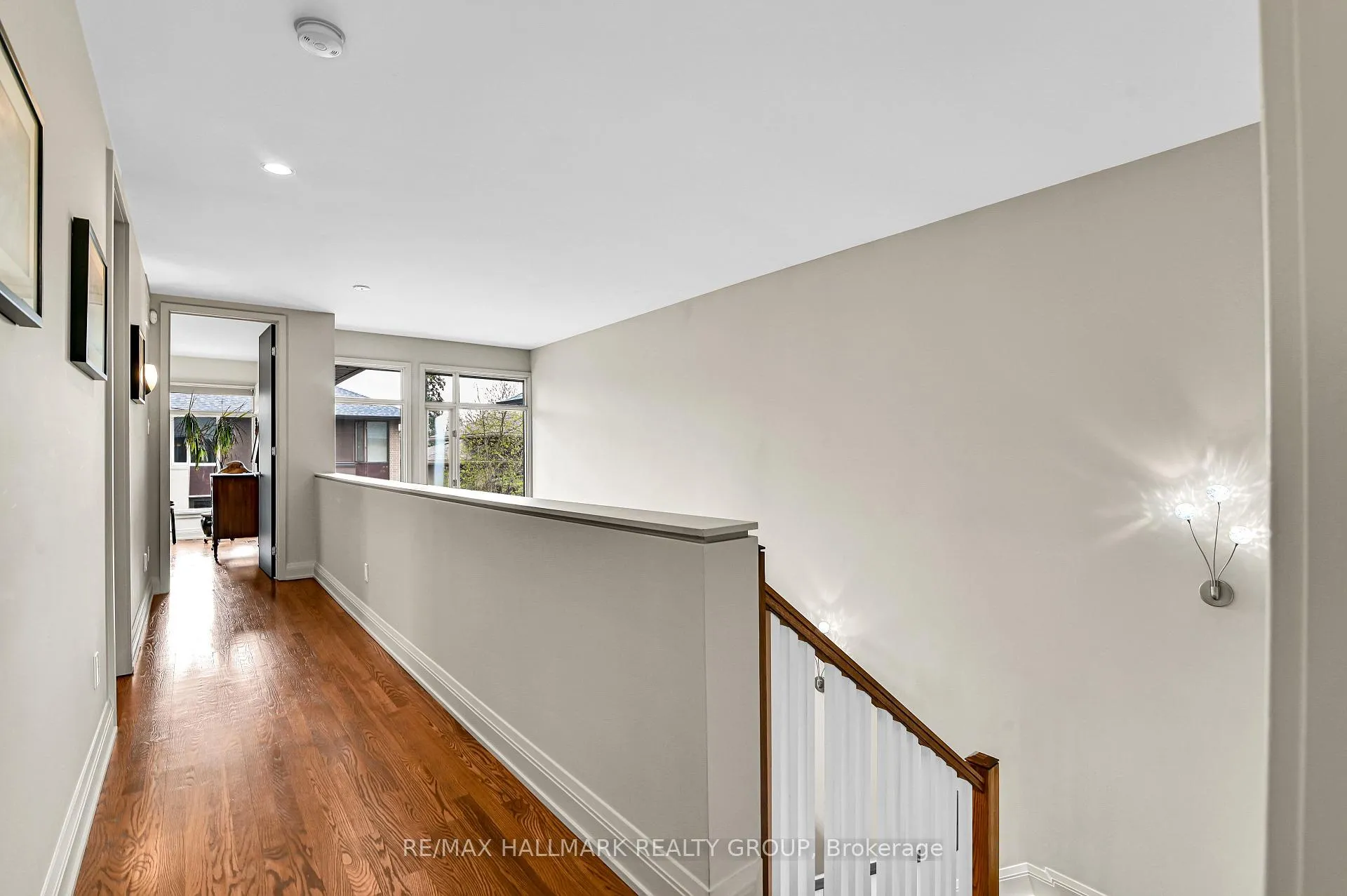 Photo 19 of 481 Melbourne Avenue, Ottawa, McKellar/Highland — HOMEH