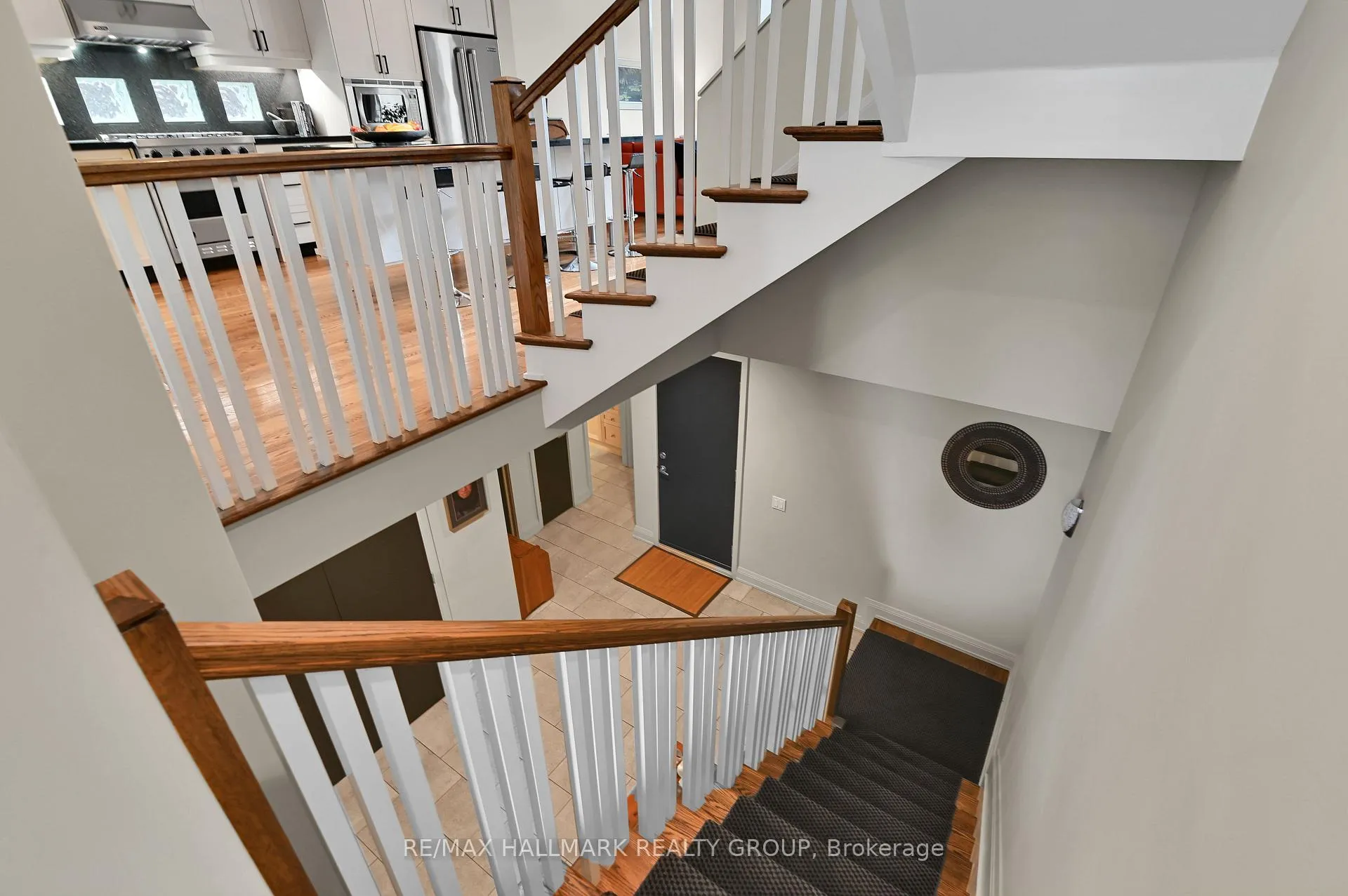 Photo 23 of 481 Melbourne Avenue, Ottawa, McKellar/Highland — HOMEH