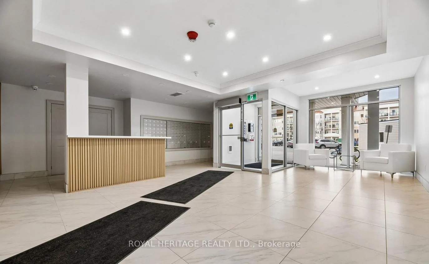 Front of Unit 309, 50 Lakebreeze Drive