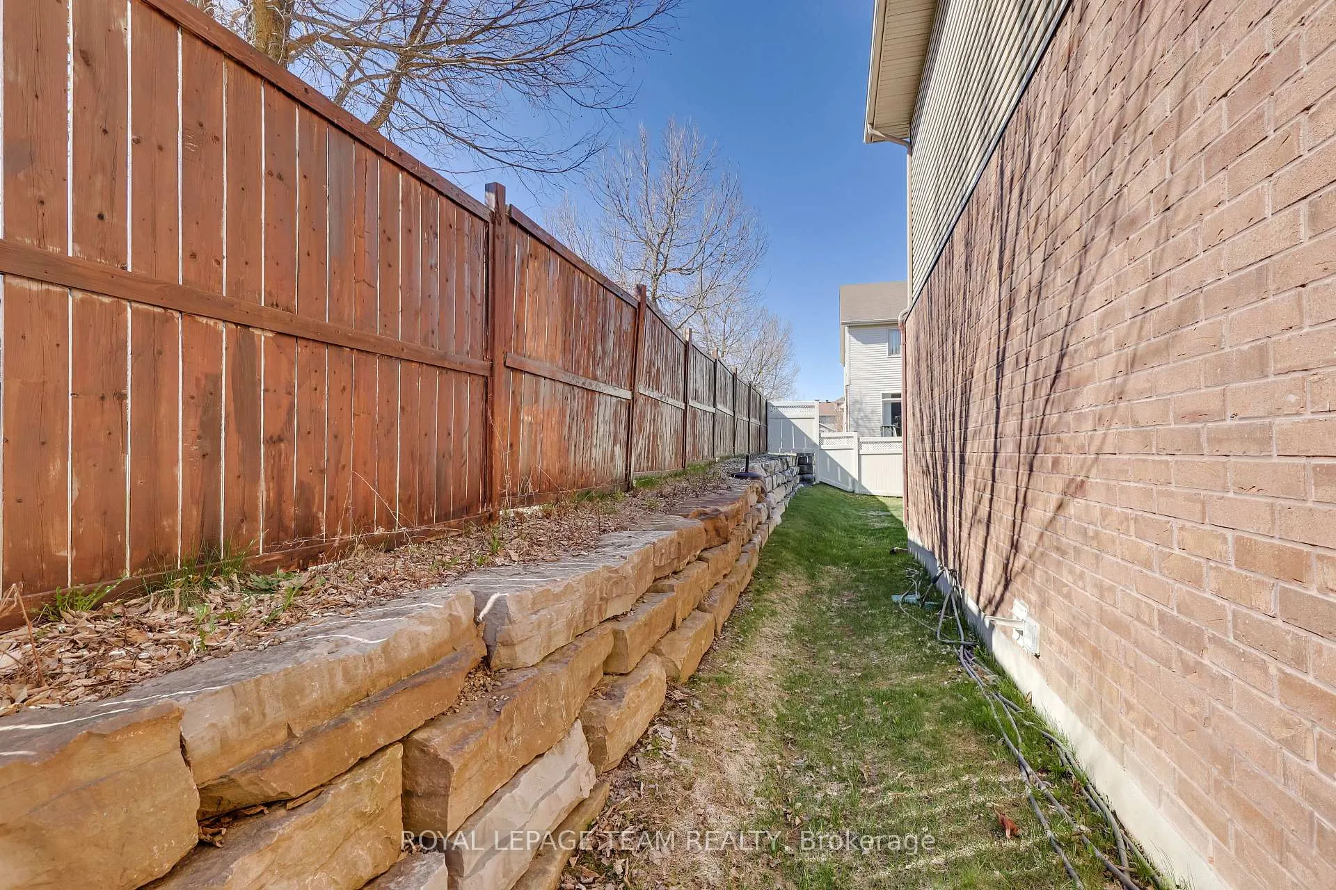 Photo 37 of 600 Miro Way, Ottawa, Kanata - Kanata Lakes/Heritage Hills — HOMEH