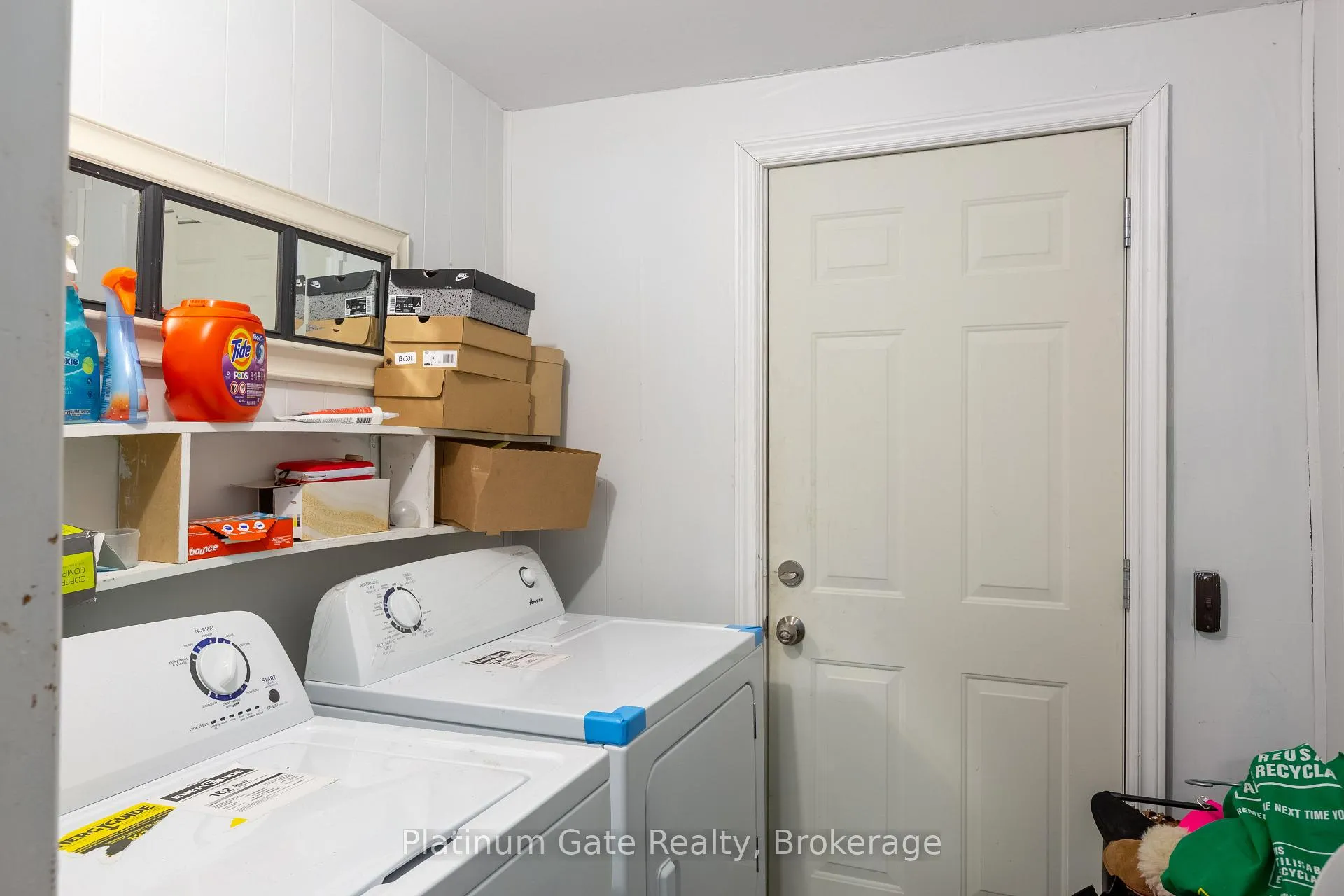 Photo 14 of 1040 Gladstone Avenue, Windsor — HOMEH