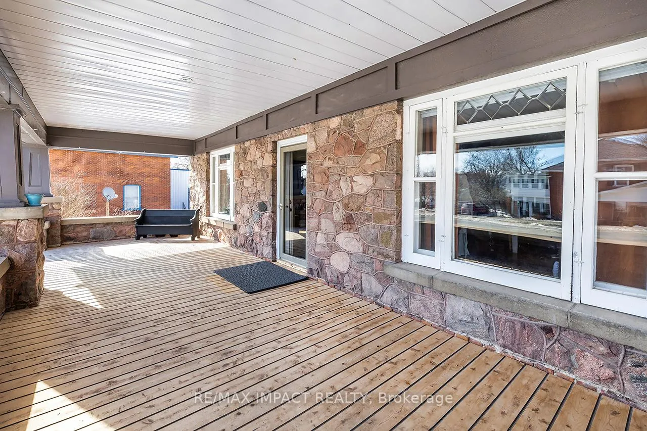 Photo 20 of 342 Metcalf Street, Tweed, Tweed (Village) — HOMEH