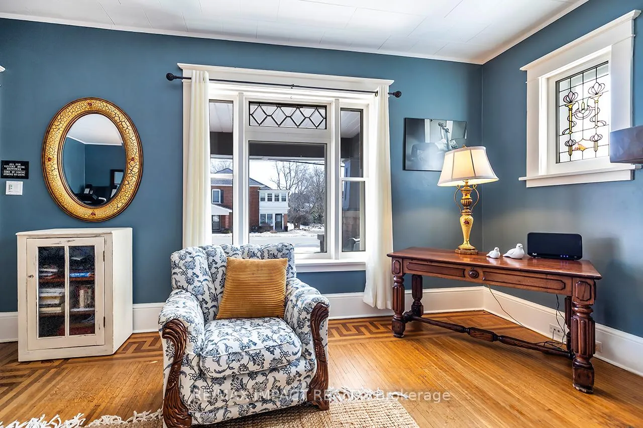 Photo 2 of 342 Metcalf Street, Tweed, Tweed (Village) — HOMEH