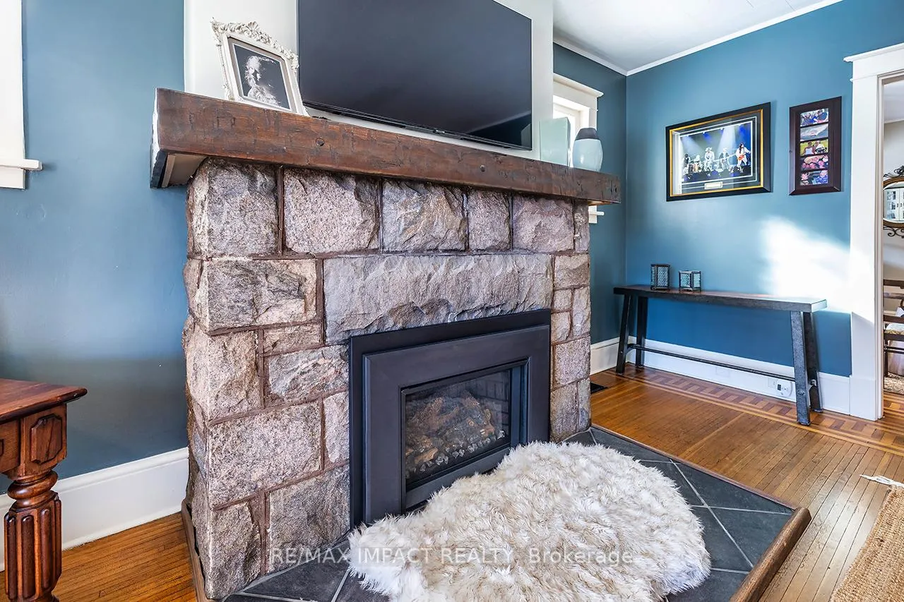 Photo 4 of 342 Metcalf Street, Tweed, Tweed (Village) — HOMEH