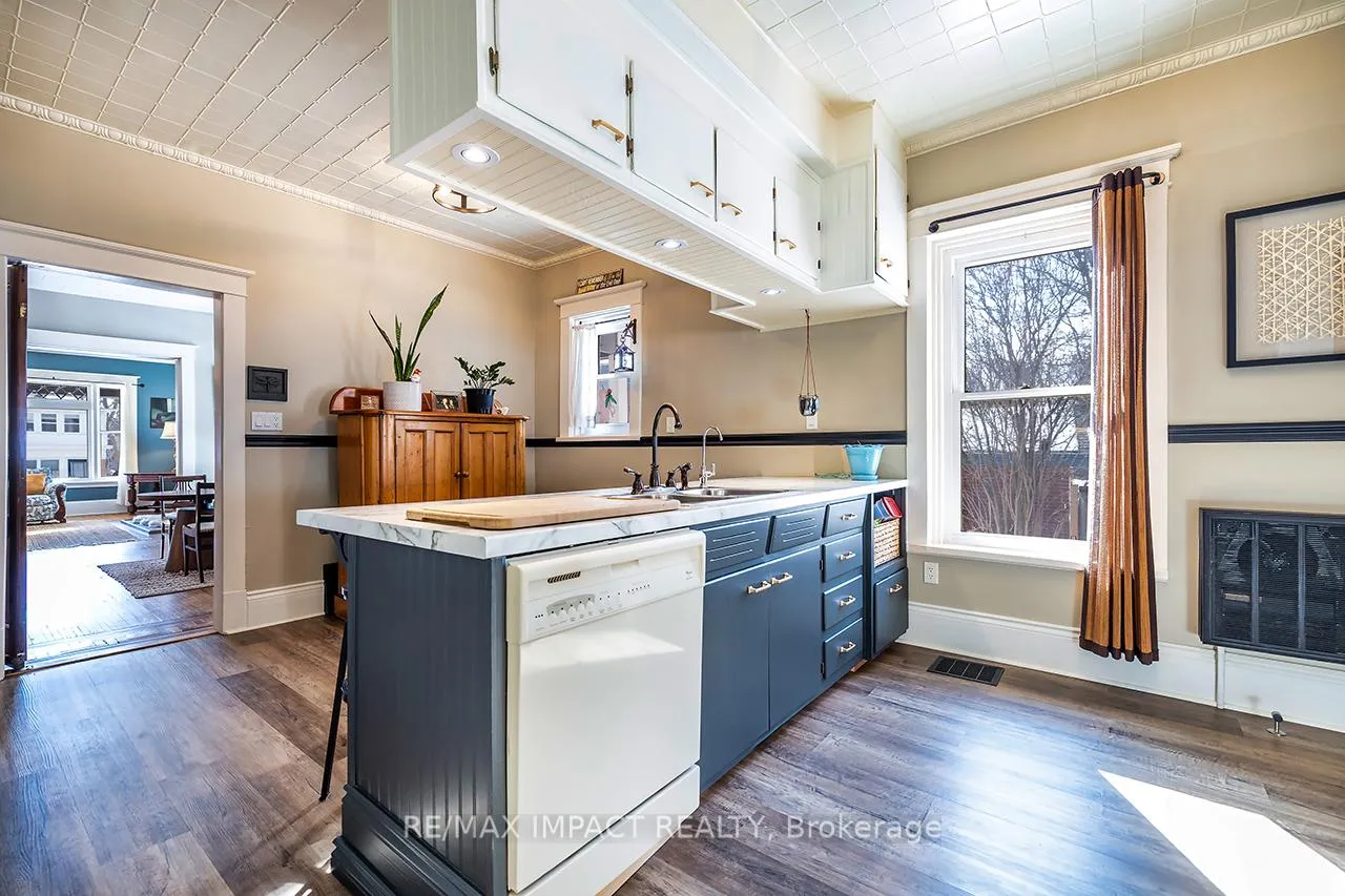 Photo 8 of 342 Metcalf Street, Tweed, Tweed (Village) — HOMEH