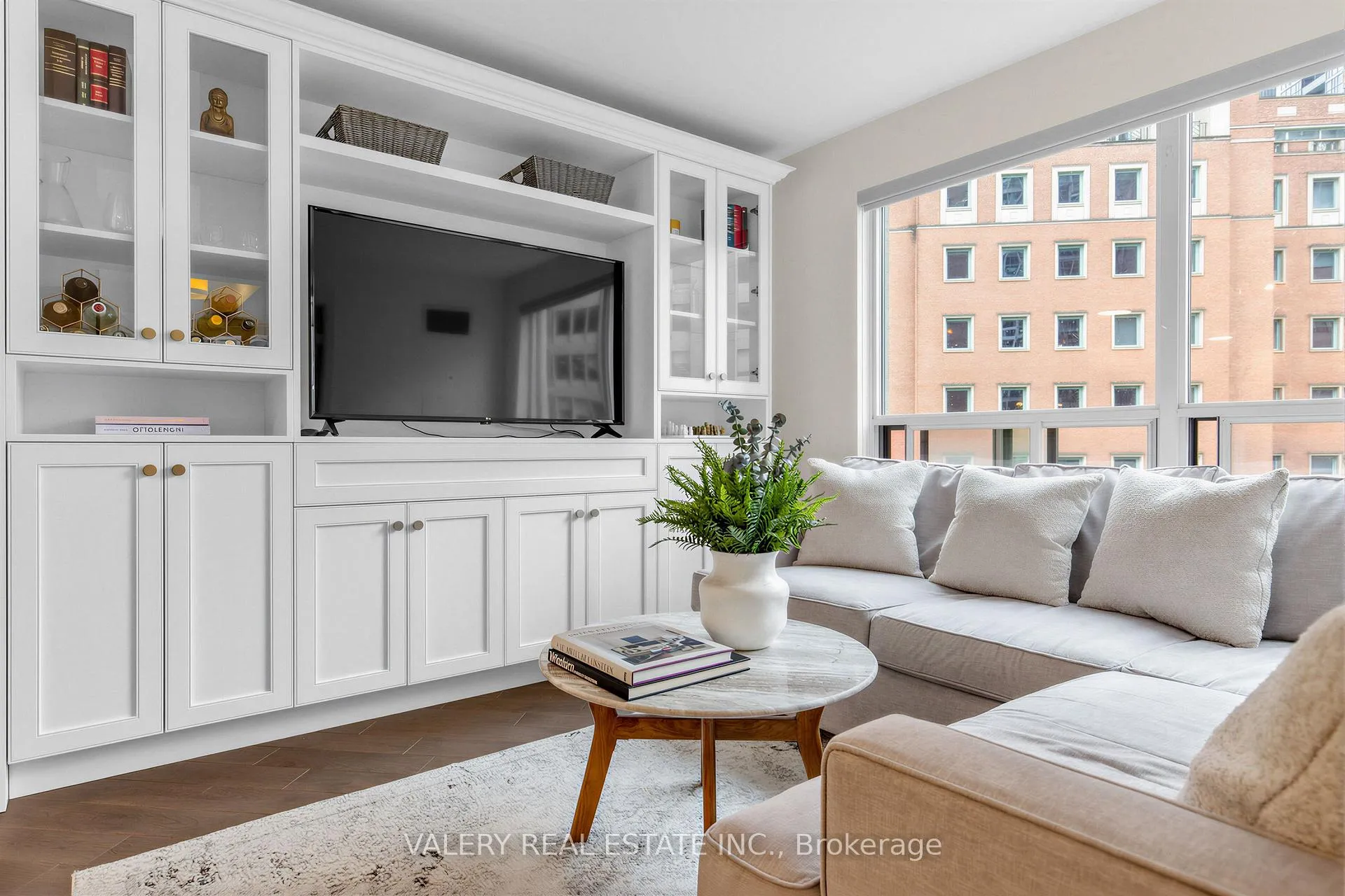 Photo 7 of Unit 1009, 300 Bloor Street E, Toronto, Rosedale-Moore Park — HOMEH