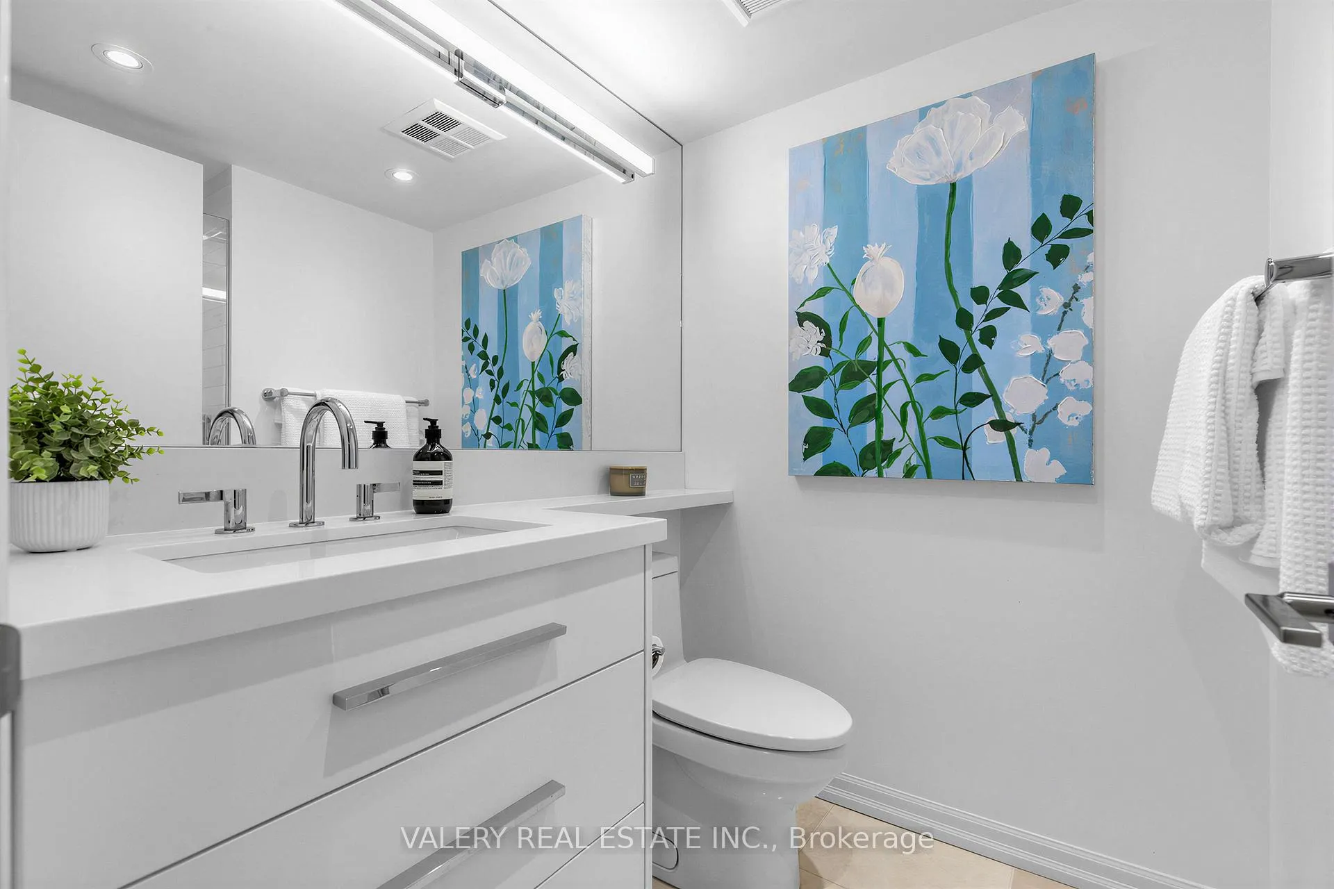 Photo 16 of Unit 1009, 300 Bloor Street E, Toronto, Rosedale-Moore Park — HOMEH
