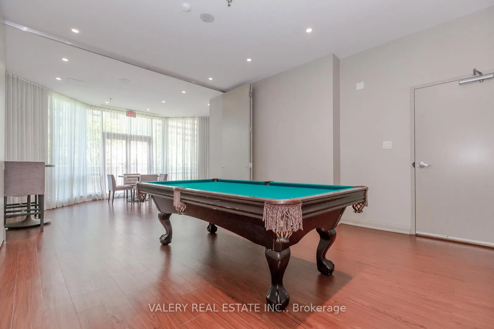Photo 25 of Unit 1009, 300 Bloor Street E, Toronto, Rosedale-Moore Park — HOMEH