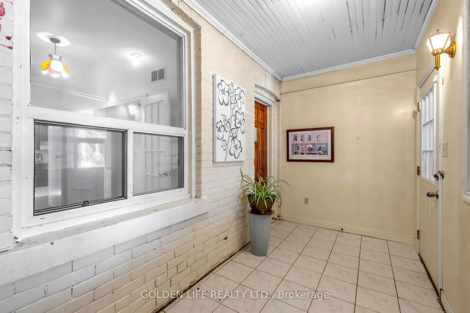 Photo 4 of 128 Galt Avenue, Toronto, South Riverdale — HOMEH