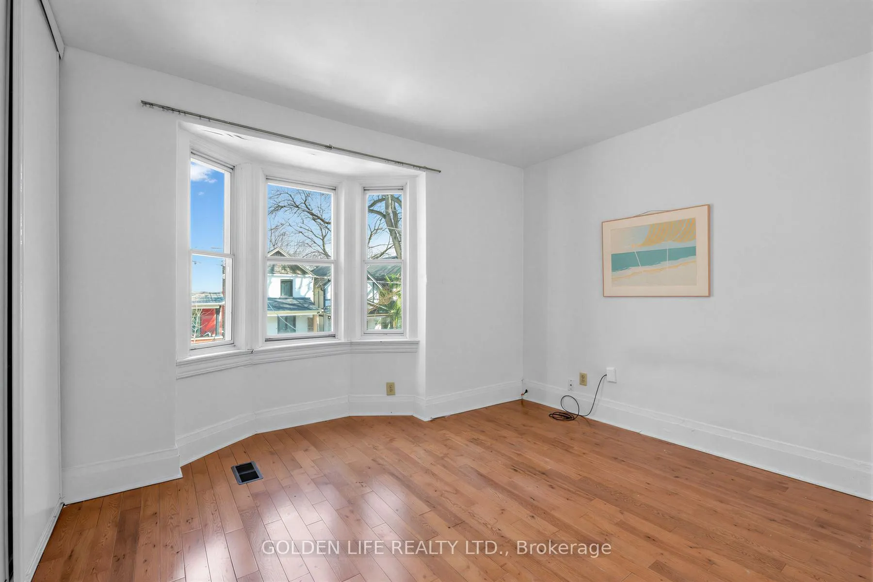 Photo 23 of 128 Galt Avenue, Toronto, South Riverdale — HOMEH