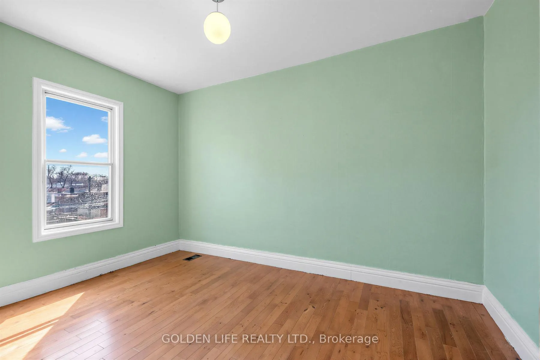 Photo 29 of 128 Galt Avenue, Toronto, South Riverdale — HOMEH