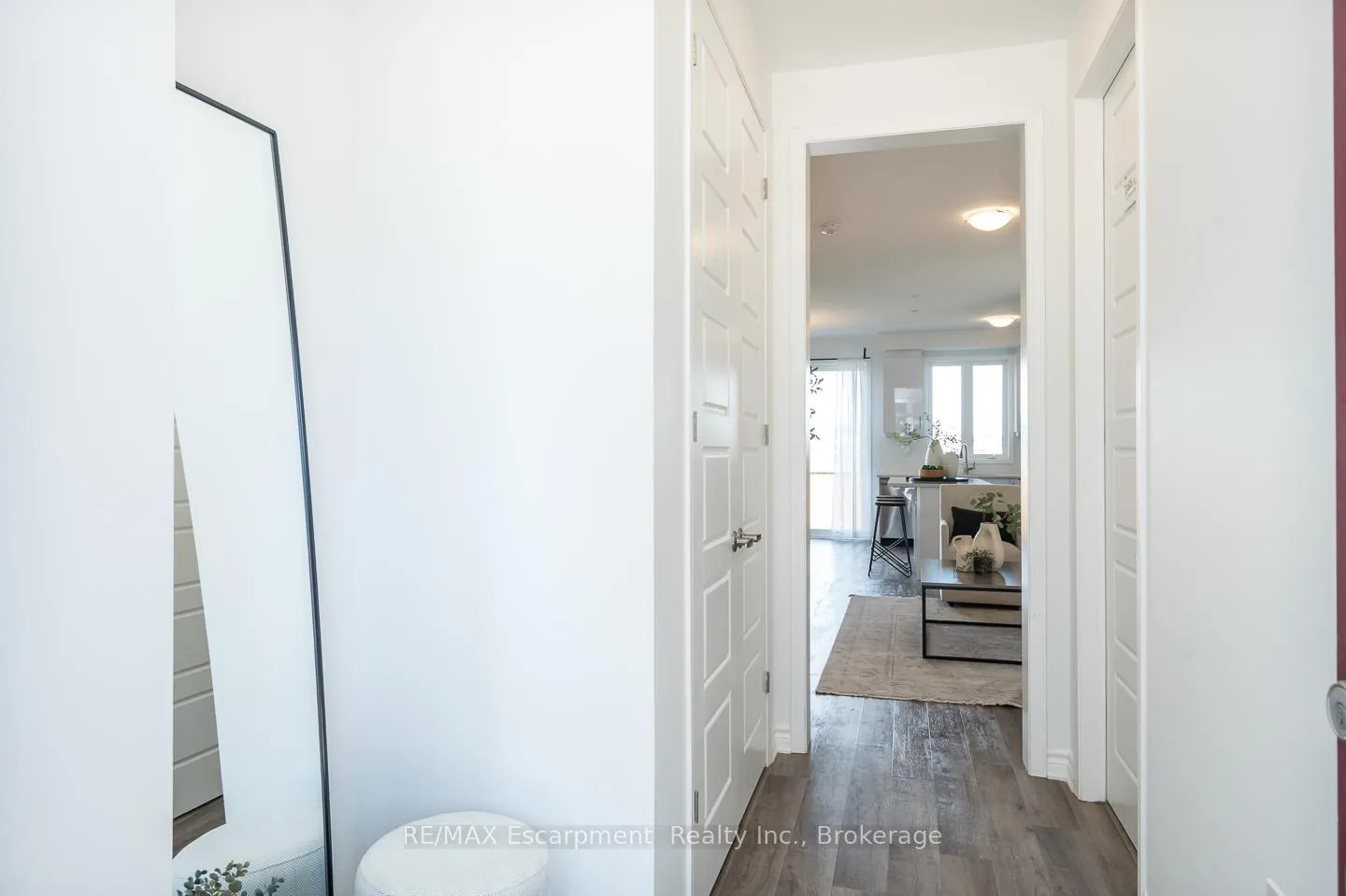 Photo 2 of 483 Gordon Krantz Avenue, Milton, Walker — HOMEH