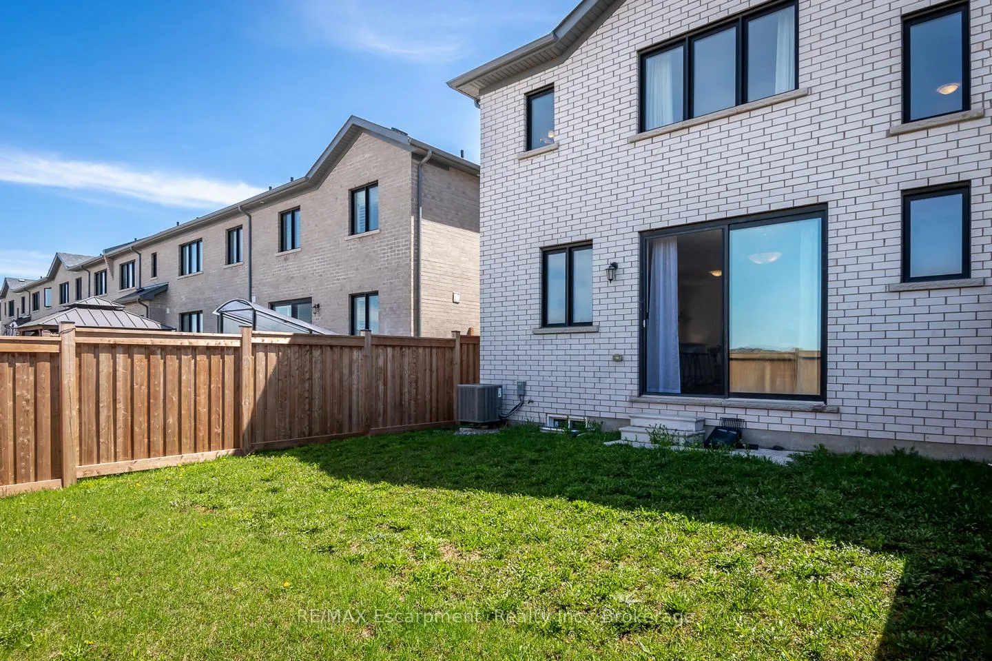 Photo 35 of 483 Gordon Krantz Avenue, Milton, Walker — HOMEH