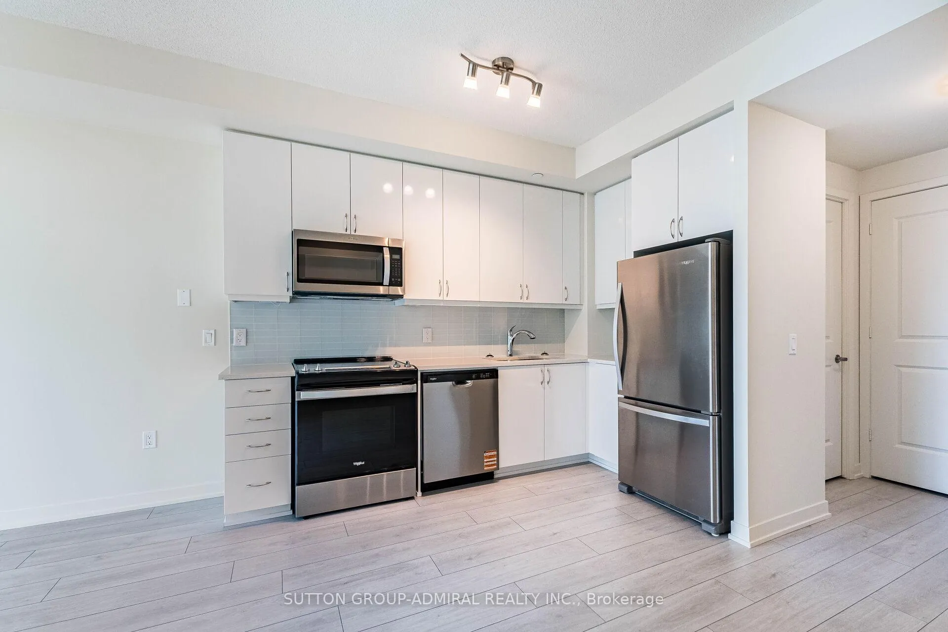 Photo 7 of Unit 4112, 38 Annie Craig Drive, Etobicoke, Mimico — HOMEH