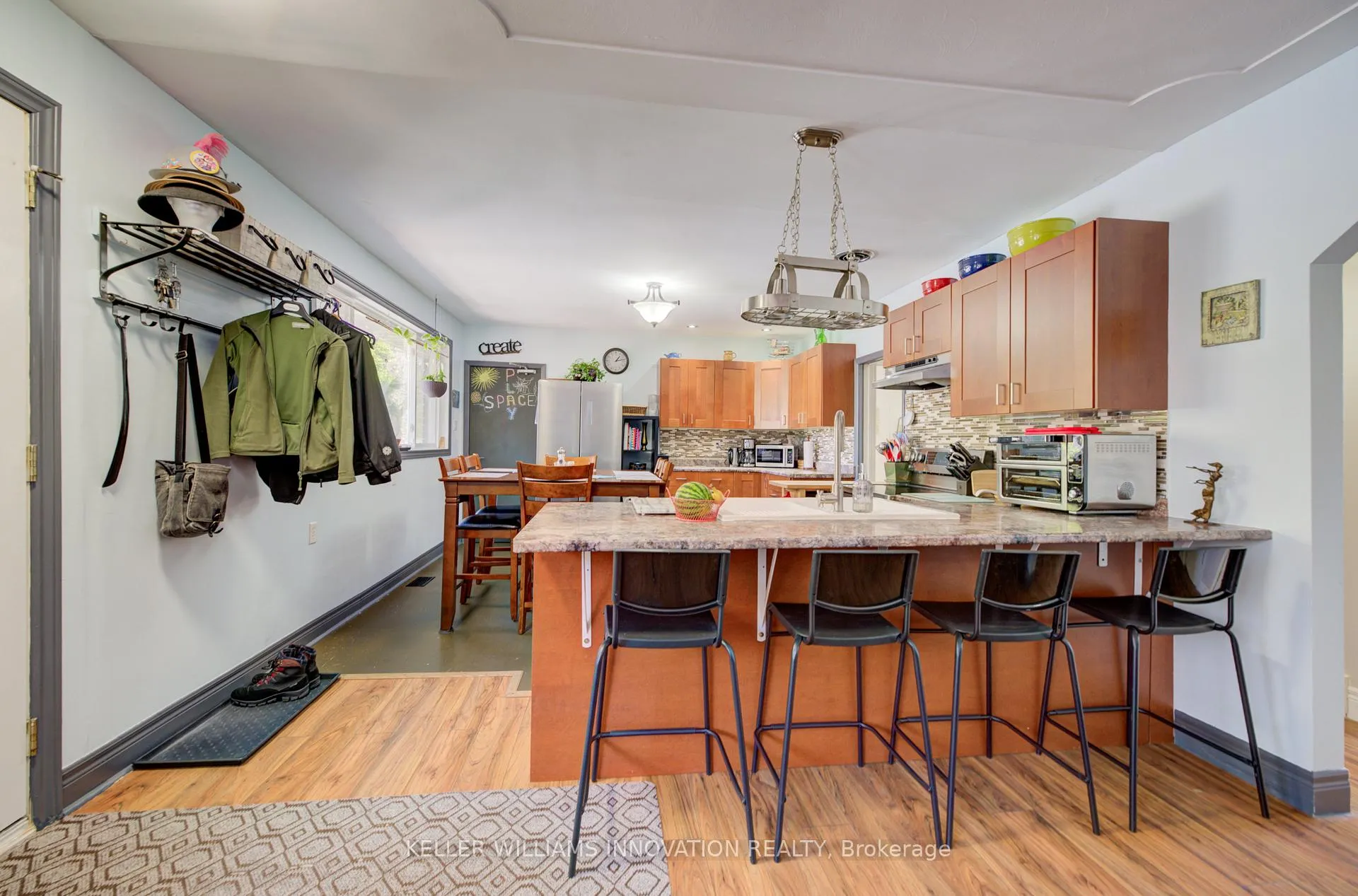 Photo 8 of 251 Sheldon Avenue N, Kitchener — HOMEH