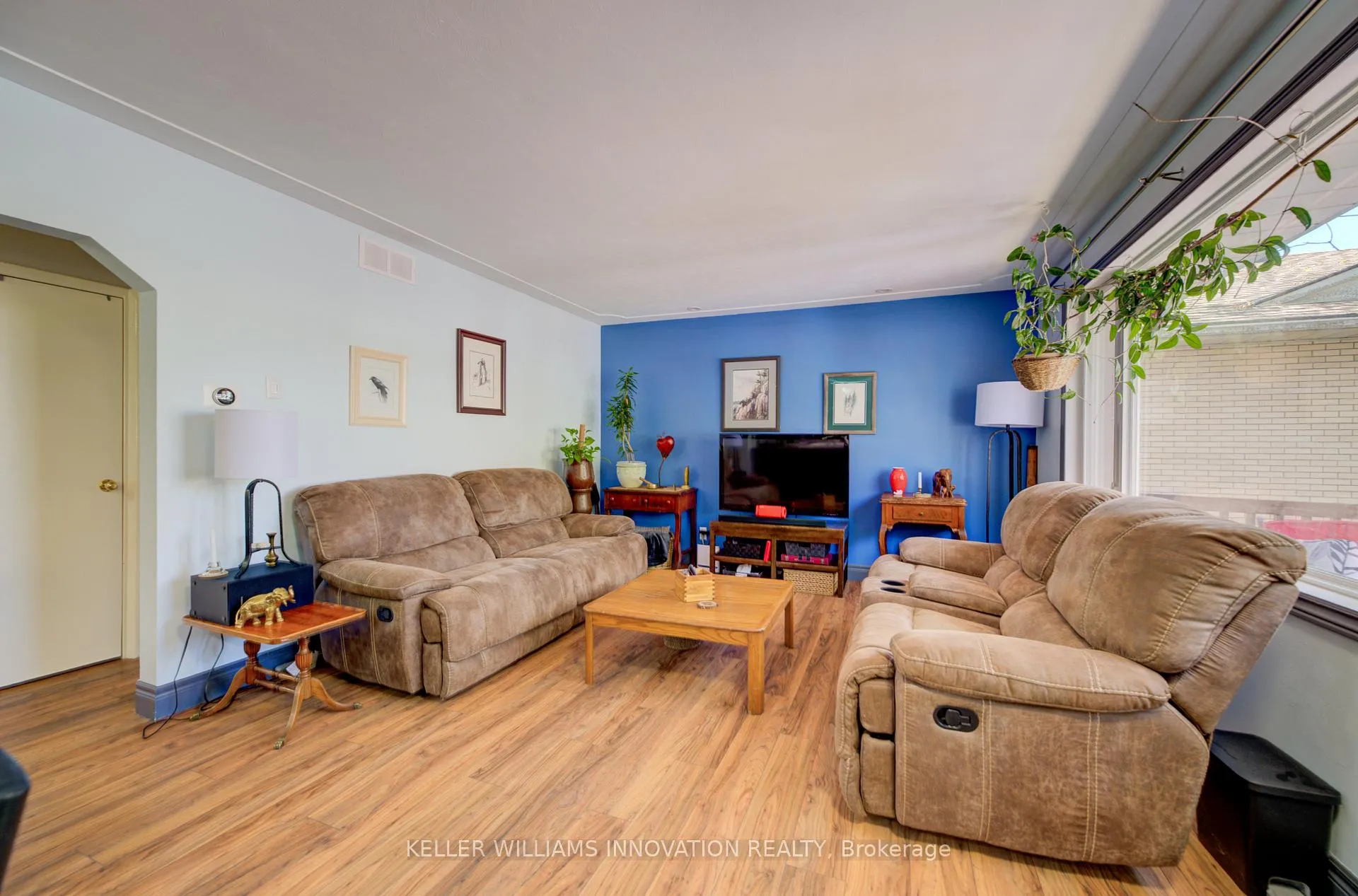 Photo 15 of 251 Sheldon Avenue N, Kitchener — HOMEH