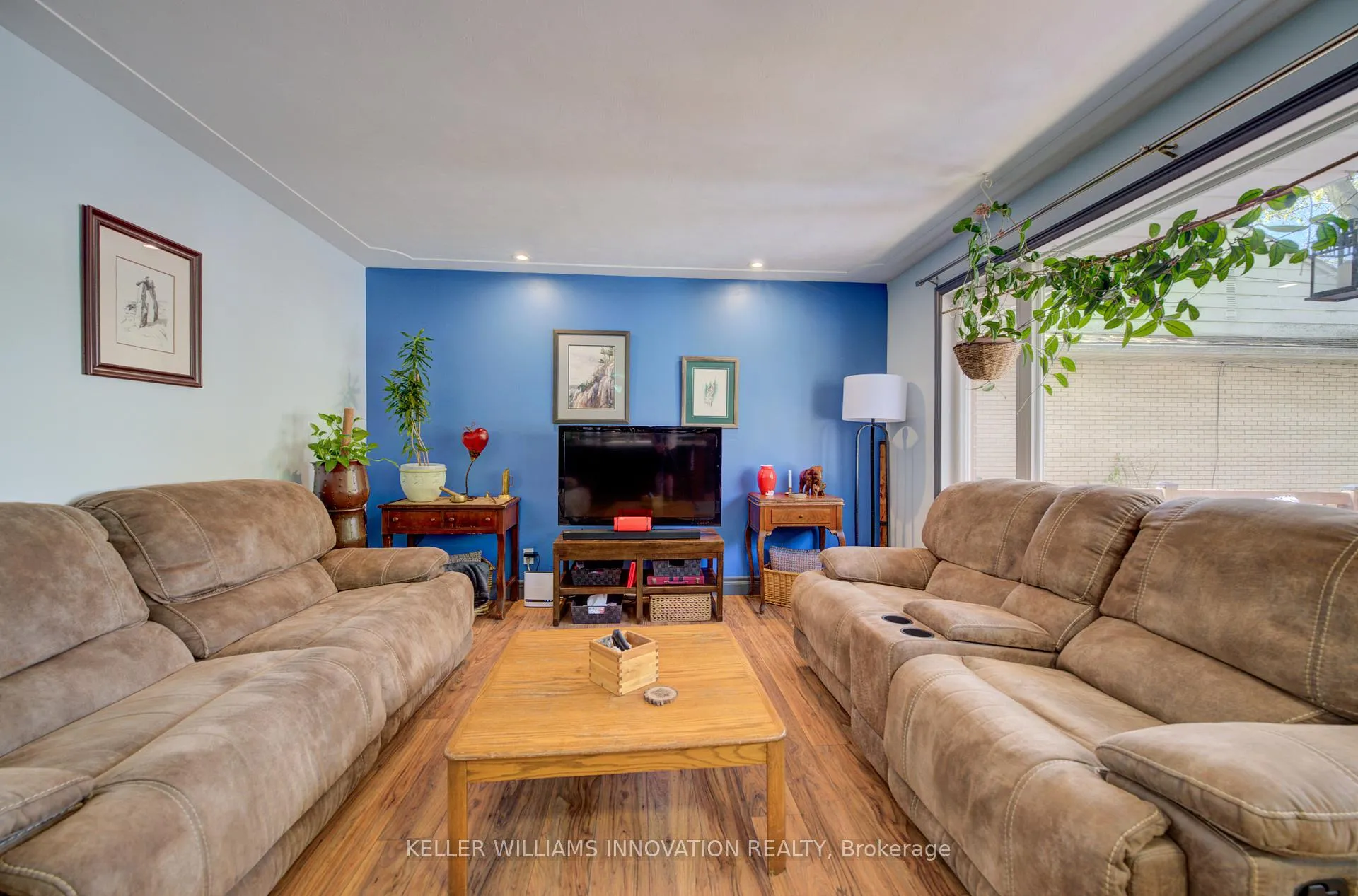 Photo 16 of 251 Sheldon Avenue N, Kitchener — HOMEH