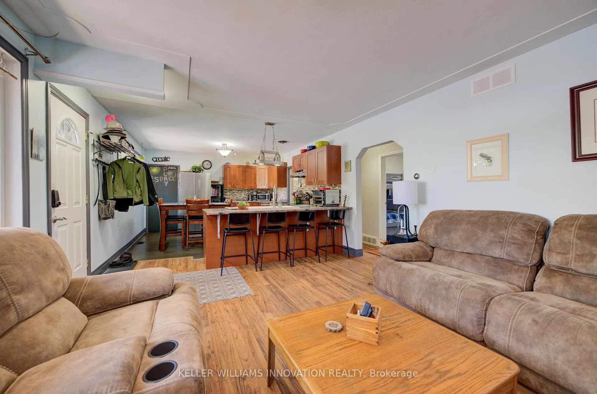 Photo 17 of 251 Sheldon Avenue N, Kitchener — HOMEH