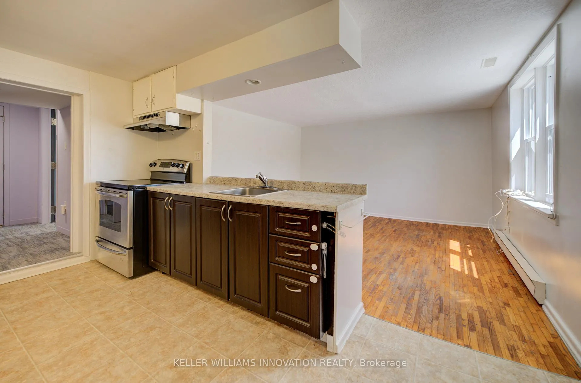 Photo 32 of 251 Sheldon Avenue N, Kitchener — HOMEH