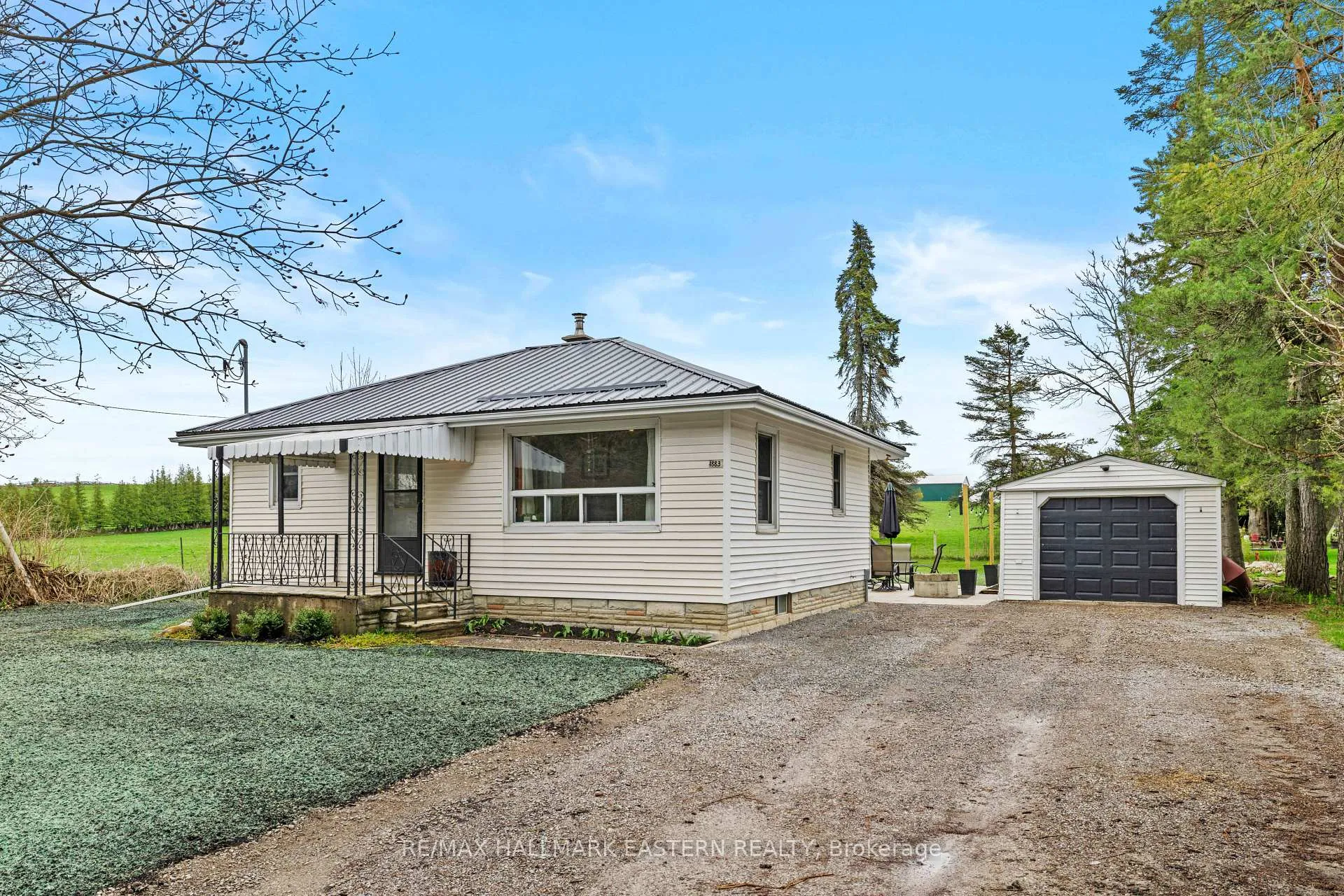 Photo 1 of 1883 Twelth Line E, Selwyn — HOMEH