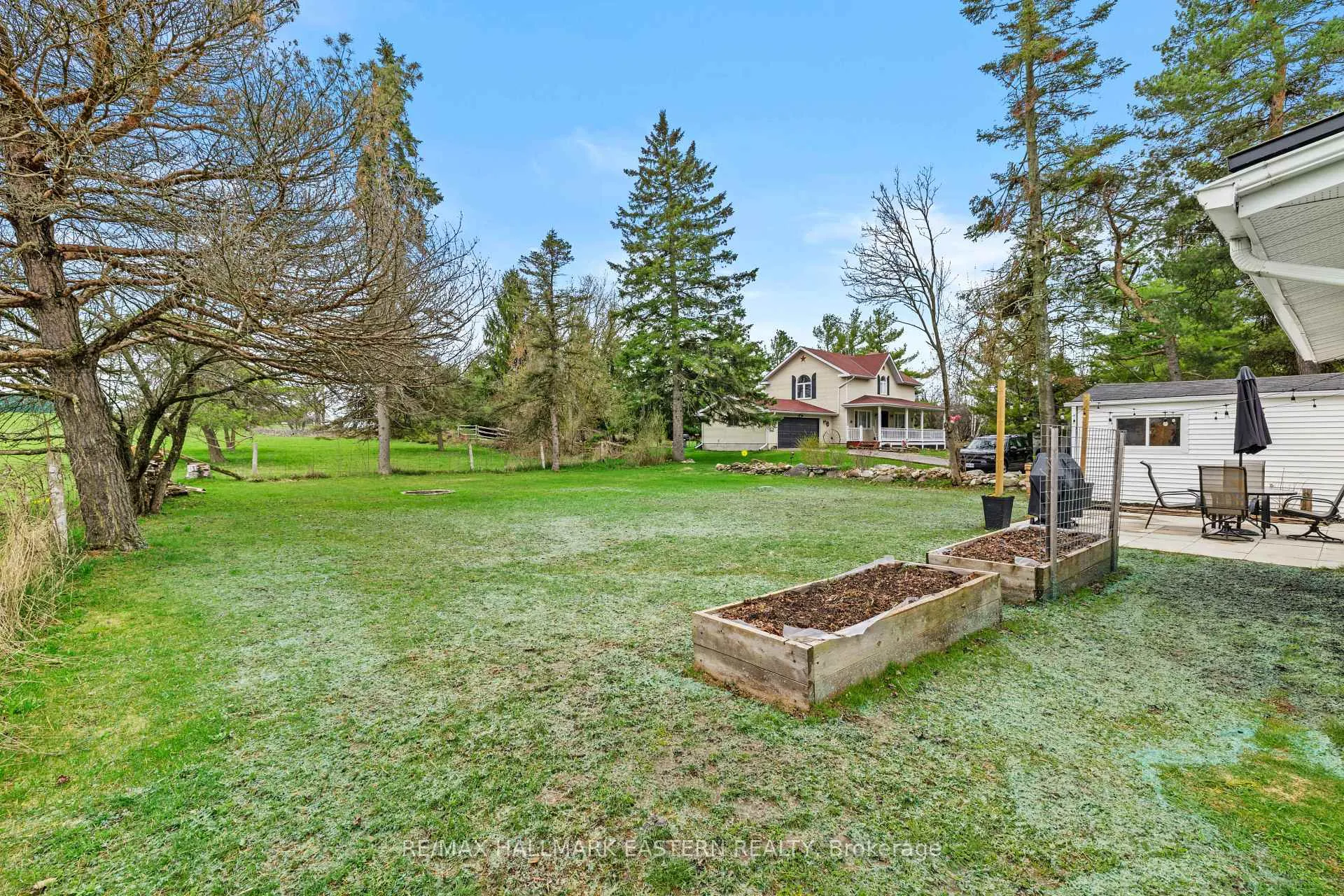 Photo 17 of 1883 Twelth Line E, Selwyn — HOMEH