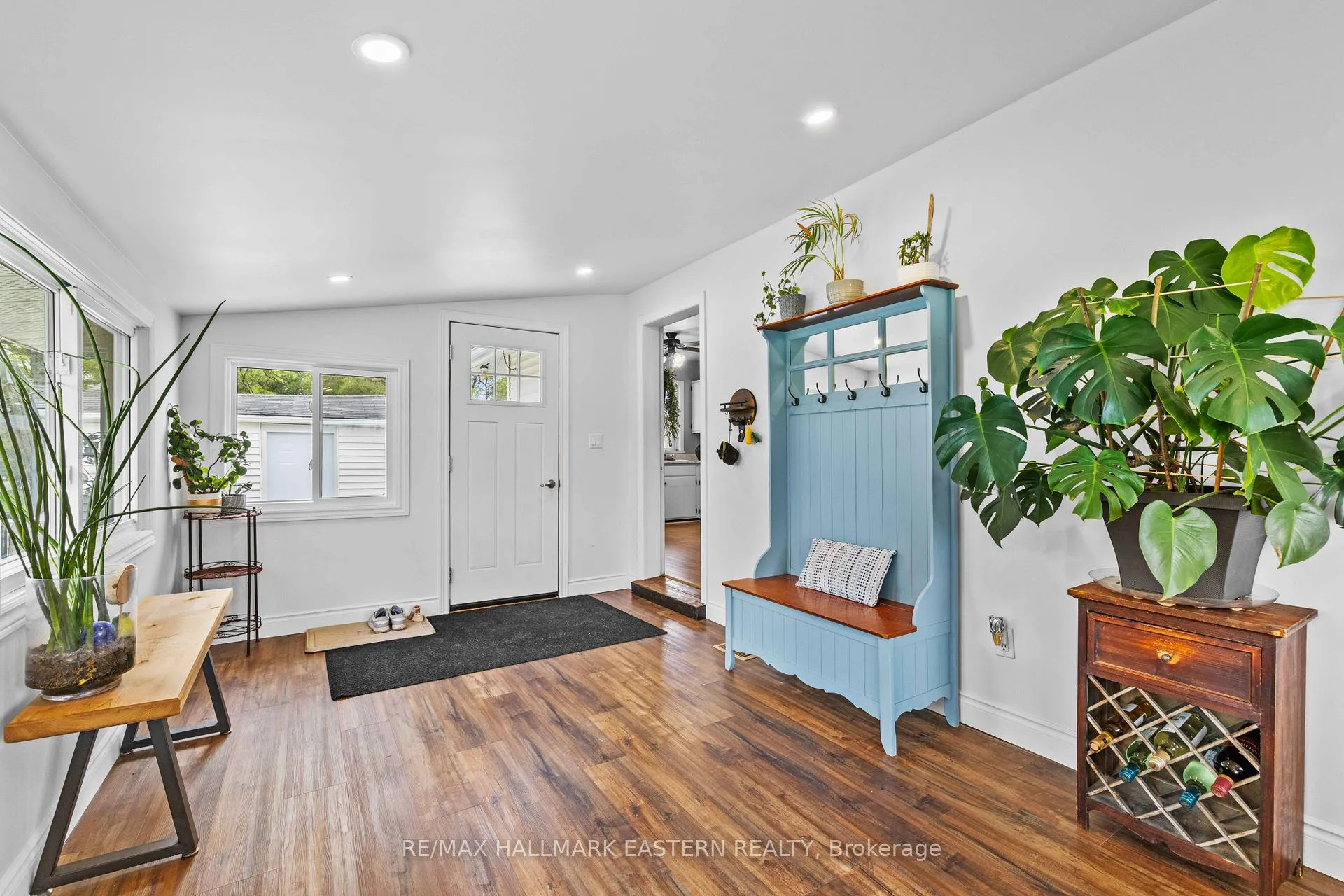 Photo 26 of 1883 Twelth Line E, Selwyn — HOMEH