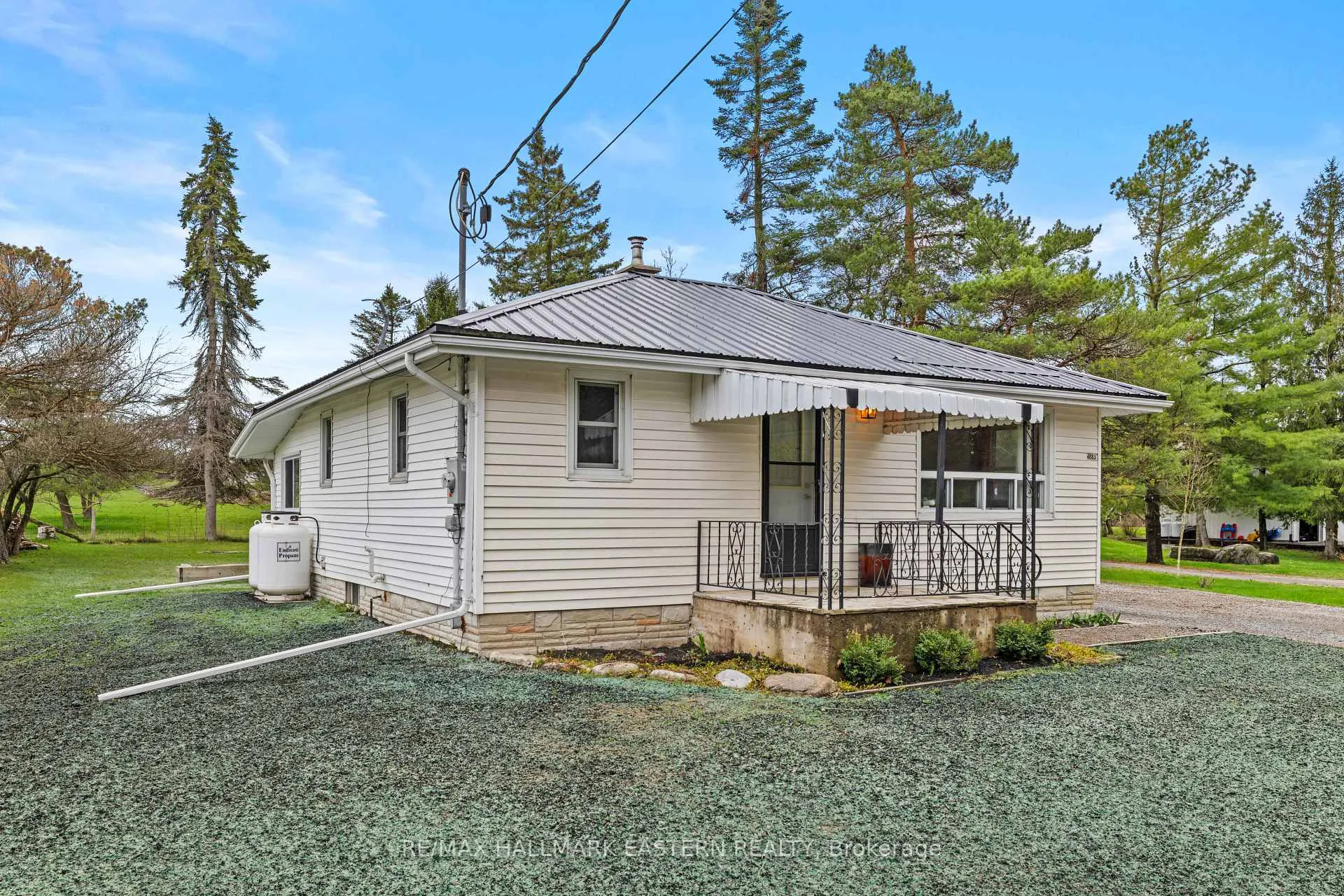 Photo 44 of 1883 Twelth Line E, Selwyn — HOMEH