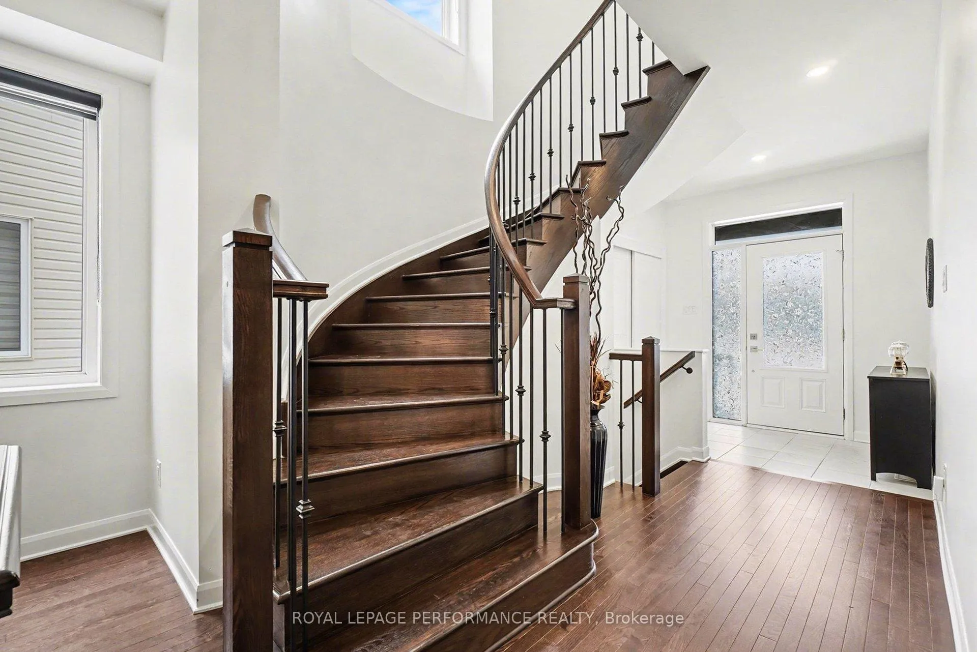 Photo 13 of 372 Aquaview Drive, Ottawa, Avalon East — HOMEH