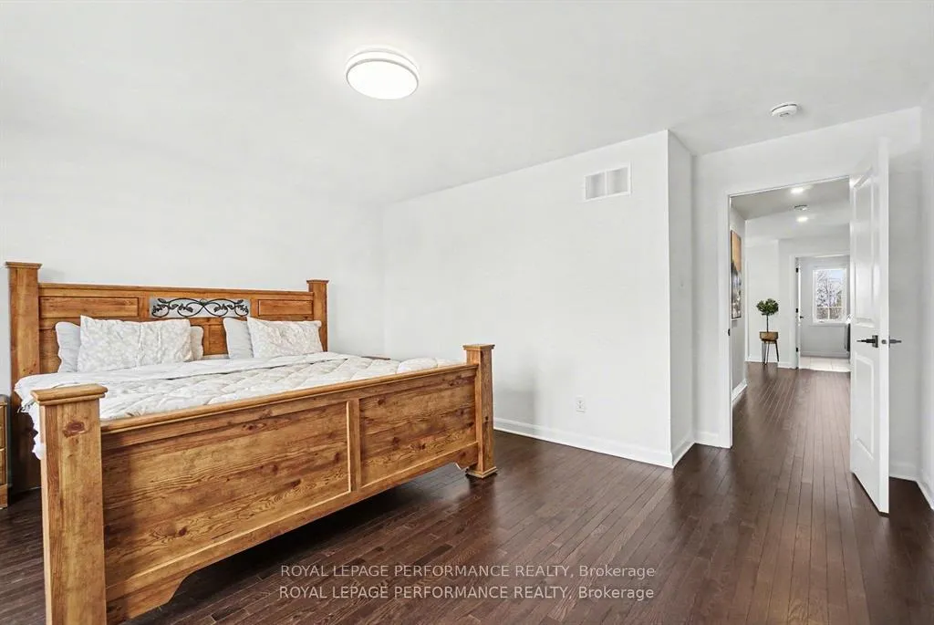Photo 25 of 372 Aquaview Drive, Ottawa, Avalon East — HOMEH