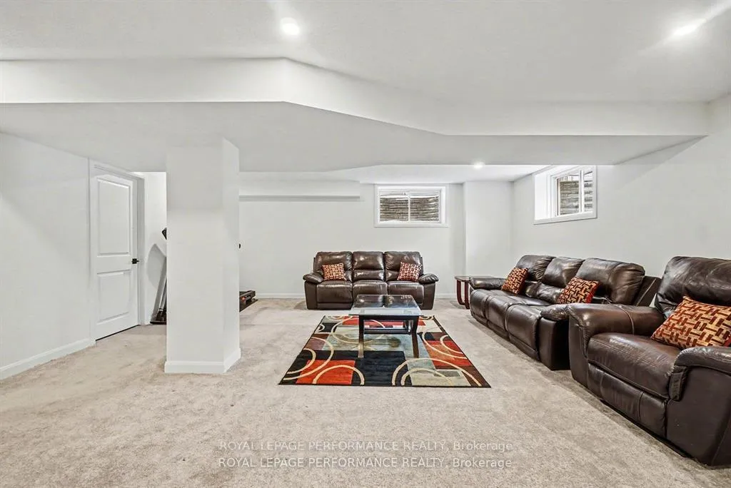 Photo 35 of 372 Aquaview Drive, Ottawa, Avalon East — HOMEH