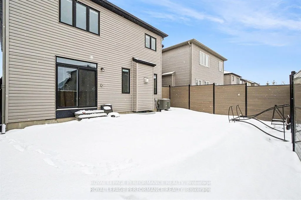 Photo 41 of 372 Aquaview Drive, Ottawa, Avalon East — HOMEH