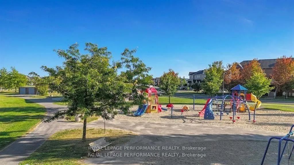 Photo 47 of 372 Aquaview Drive, Ottawa, Avalon East — HOMEH
