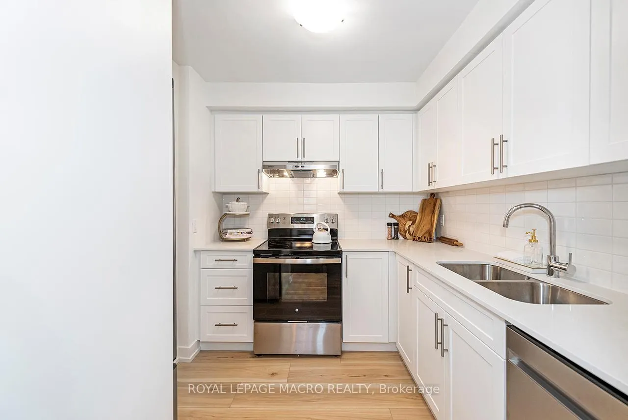 Photo 13 of 56 & 58 Delawana Drive, Hamilton, Riverdale — HOMEH