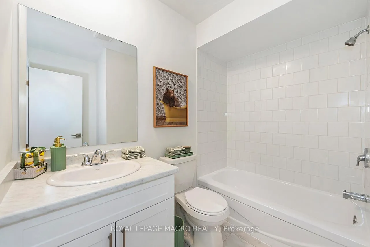 Photo 17 of 56 & 58 Delawana Drive, Hamilton, Riverdale — HOMEH