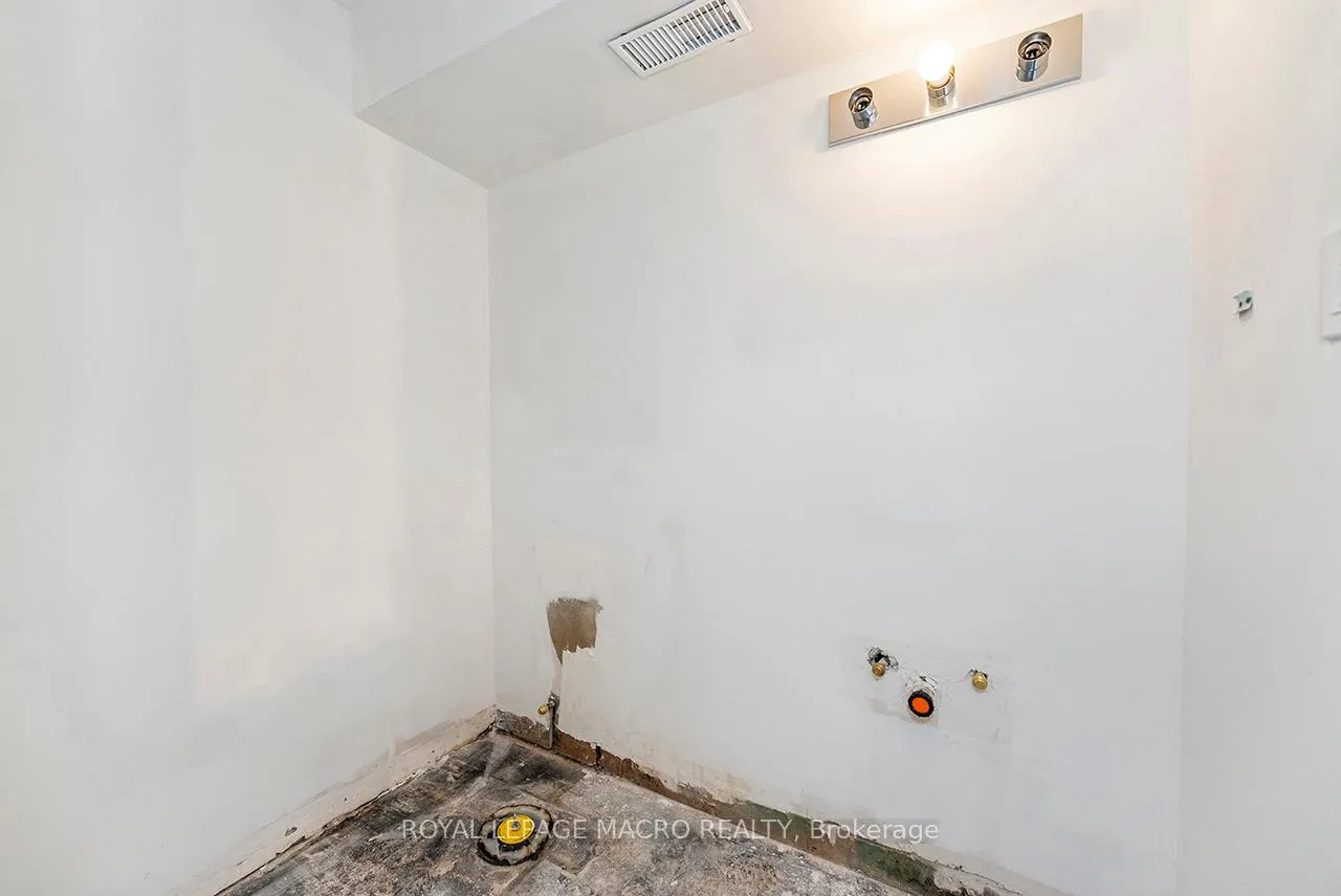 Photo 40 of 56 & 58 Delawana Drive, Hamilton, Riverdale — HOMEH