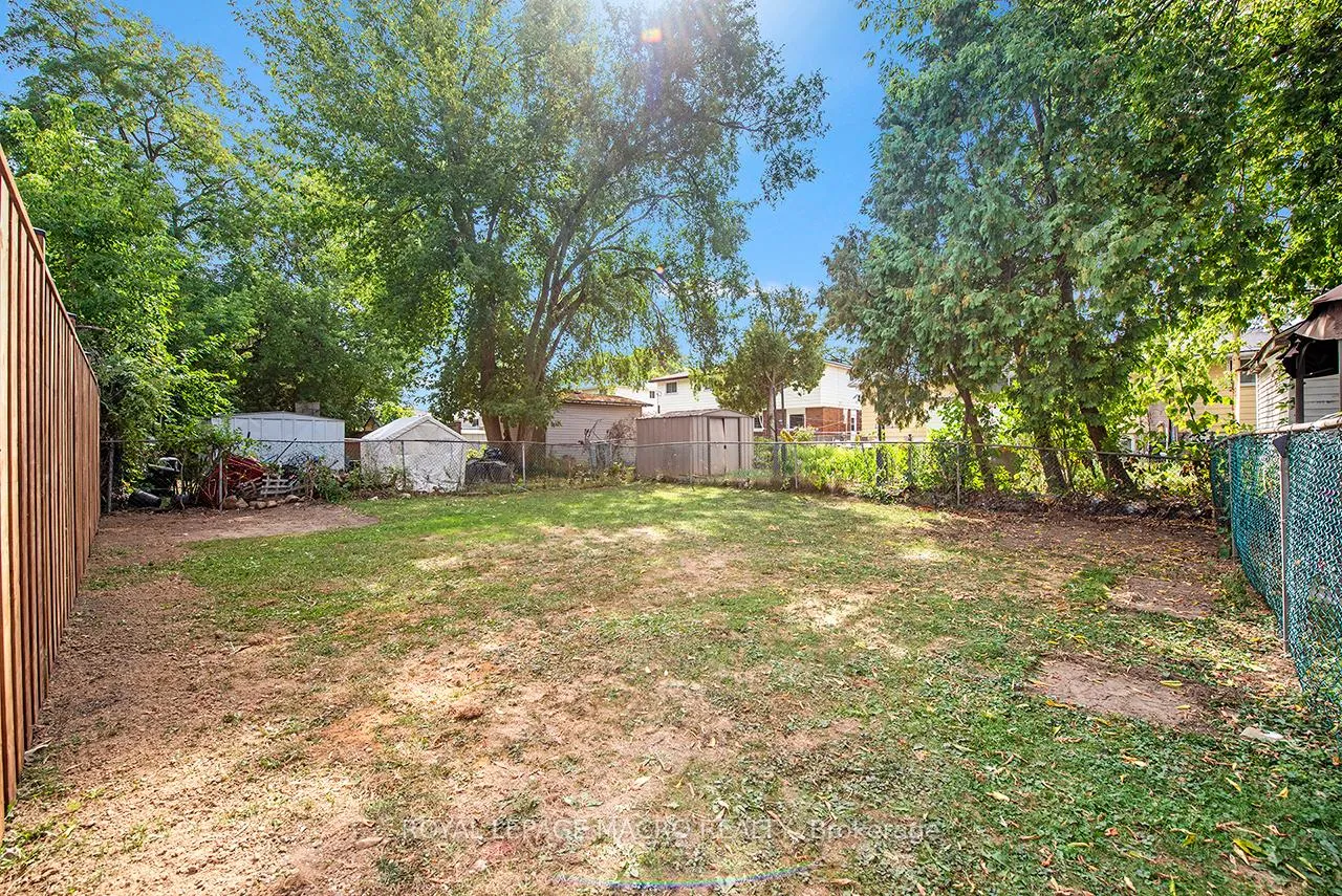 Photo 43 of 56 & 58 Delawana Drive, Hamilton, Riverdale — HOMEH