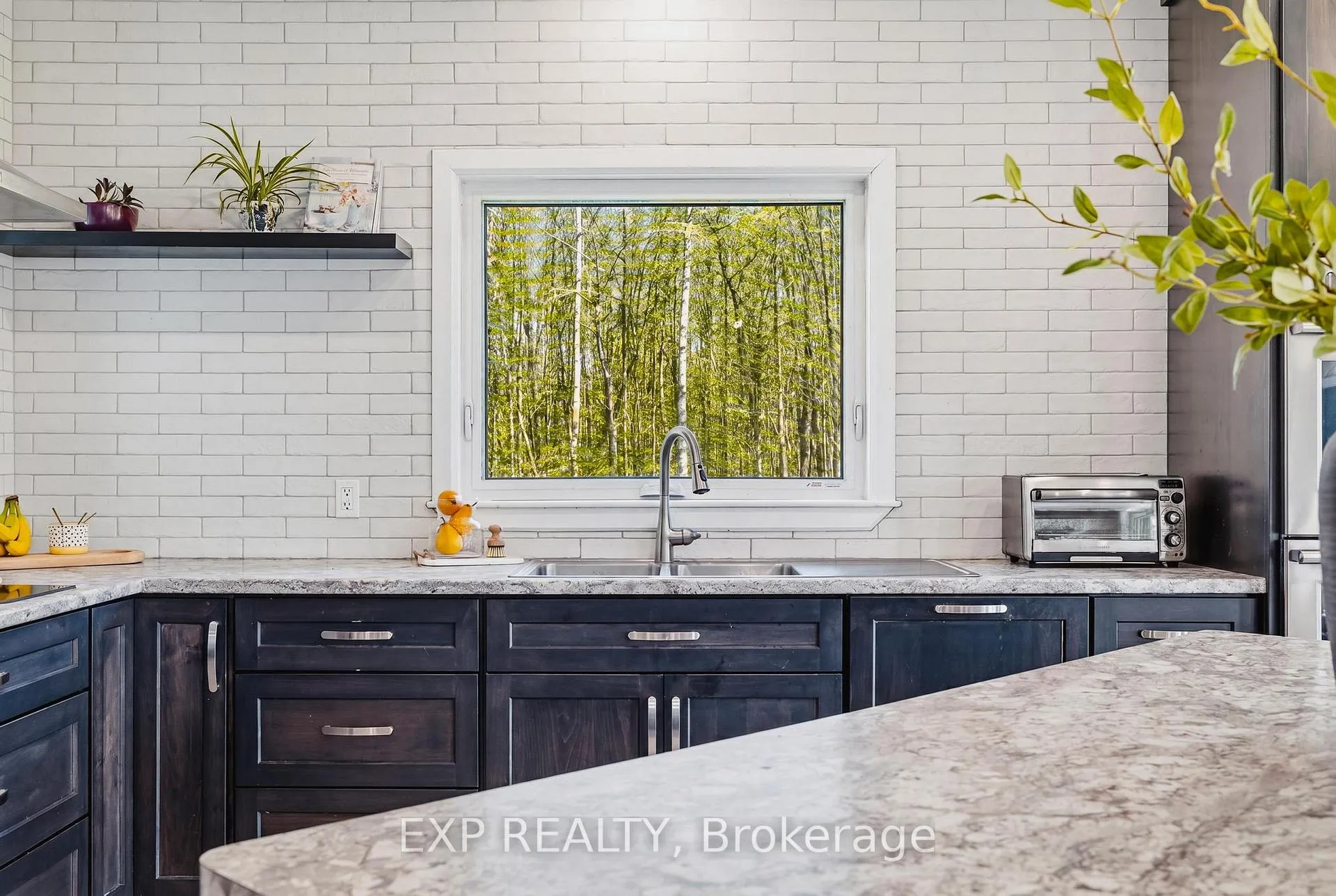 Photo 6 of 42551 C Line Road, Morris Turnberry, Turnberry — HOMEH