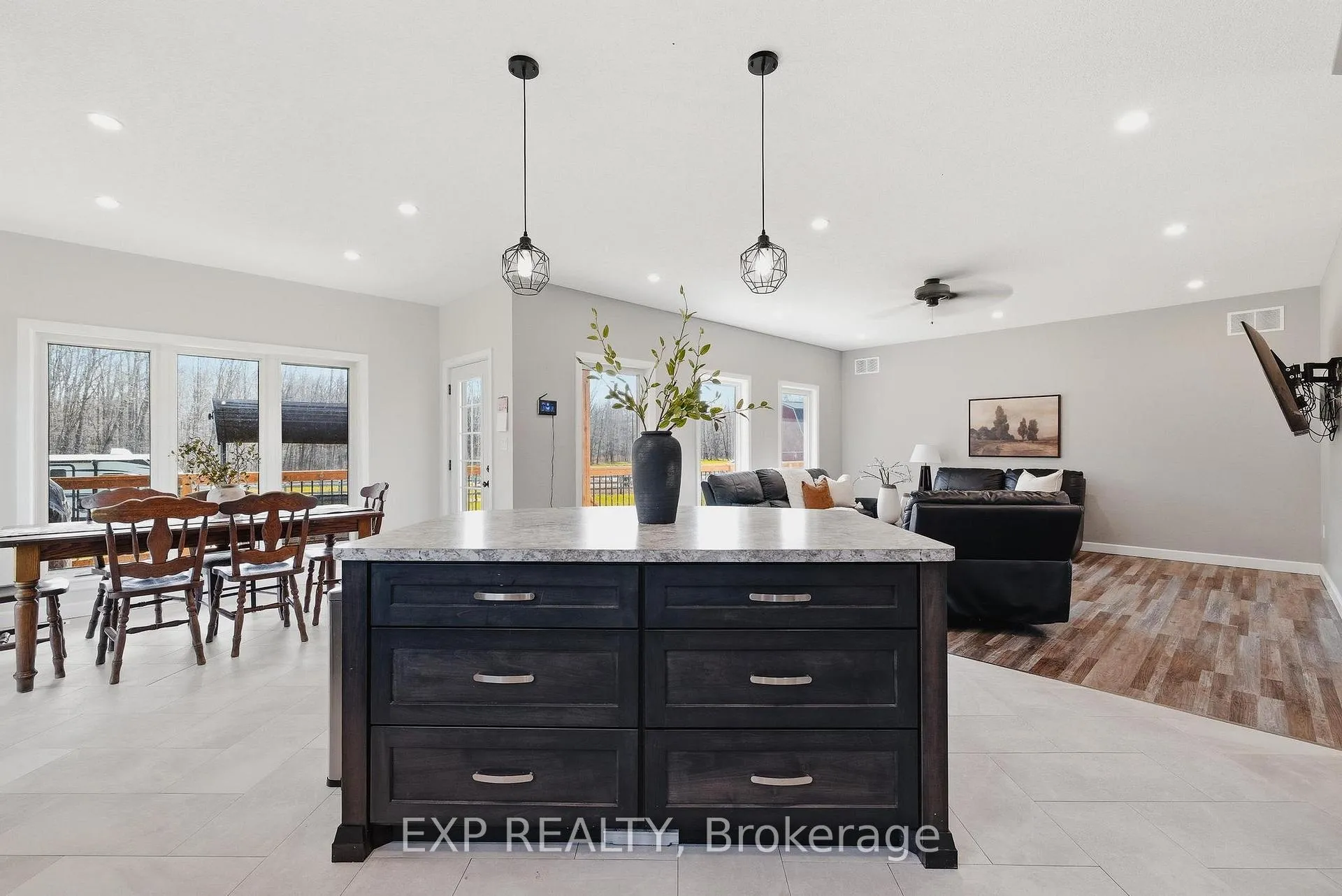 Photo 7 of 42551 C Line Road, Morris Turnberry, Turnberry — HOMEH