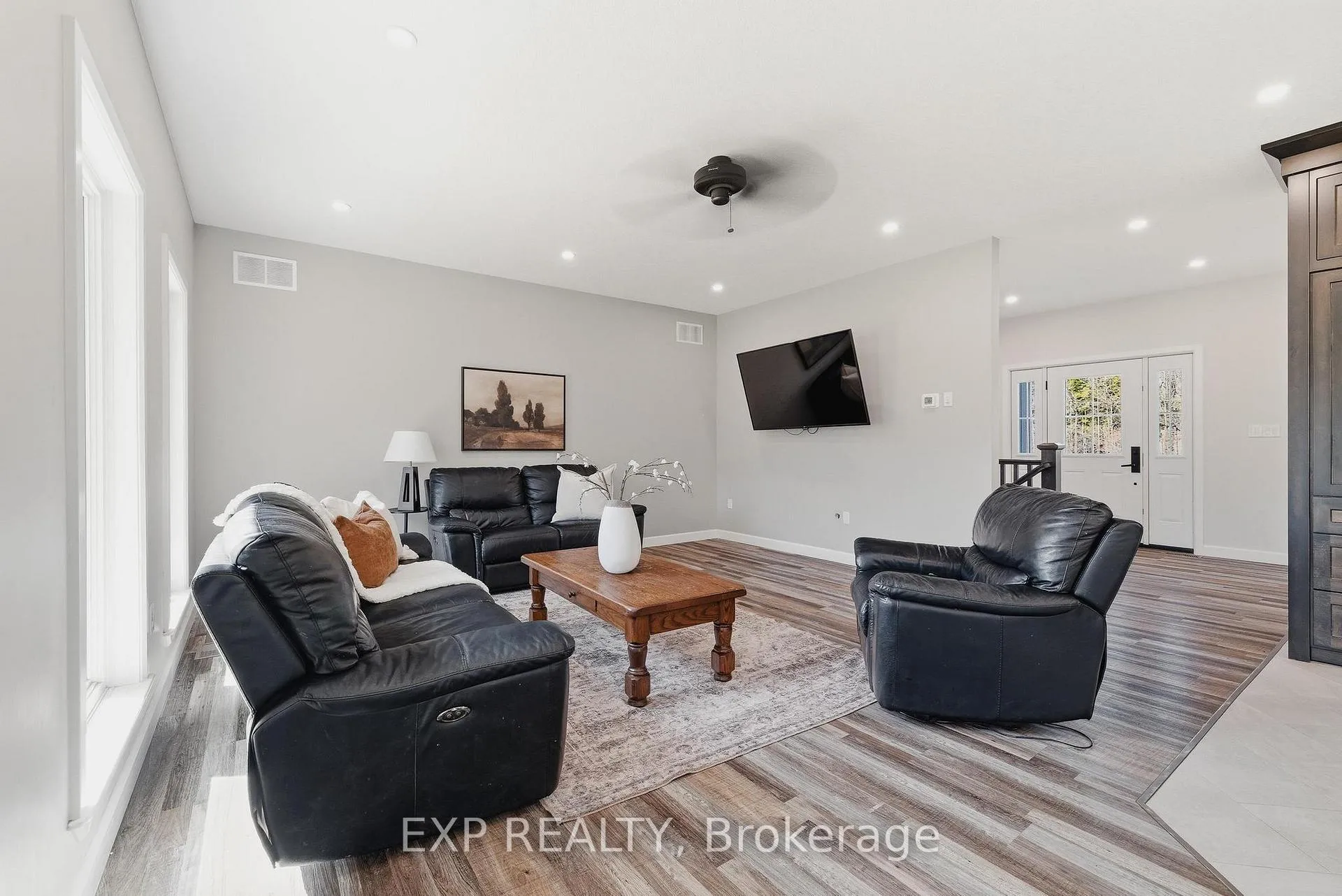 Photo 11 of 42551 C Line Road, Morris Turnberry, Turnberry — HOMEH