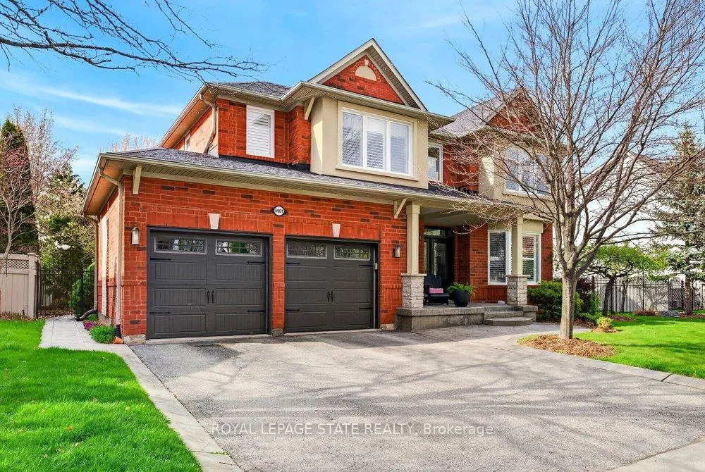 Photo 2 of 5901 Chercover Court, Burlington, Orchard — HOMEH
